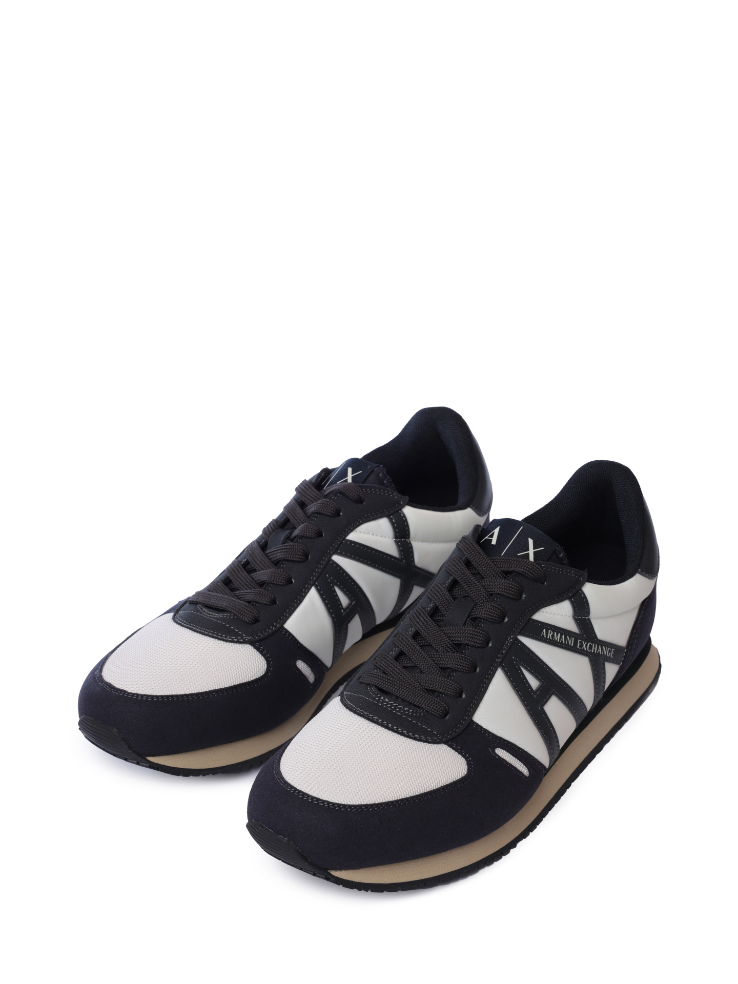 Кроссовки Armani Exchange XUX017 XCC68 U390 комбинированные мужские с логотипом — купить в интернет-магазине Verdistore