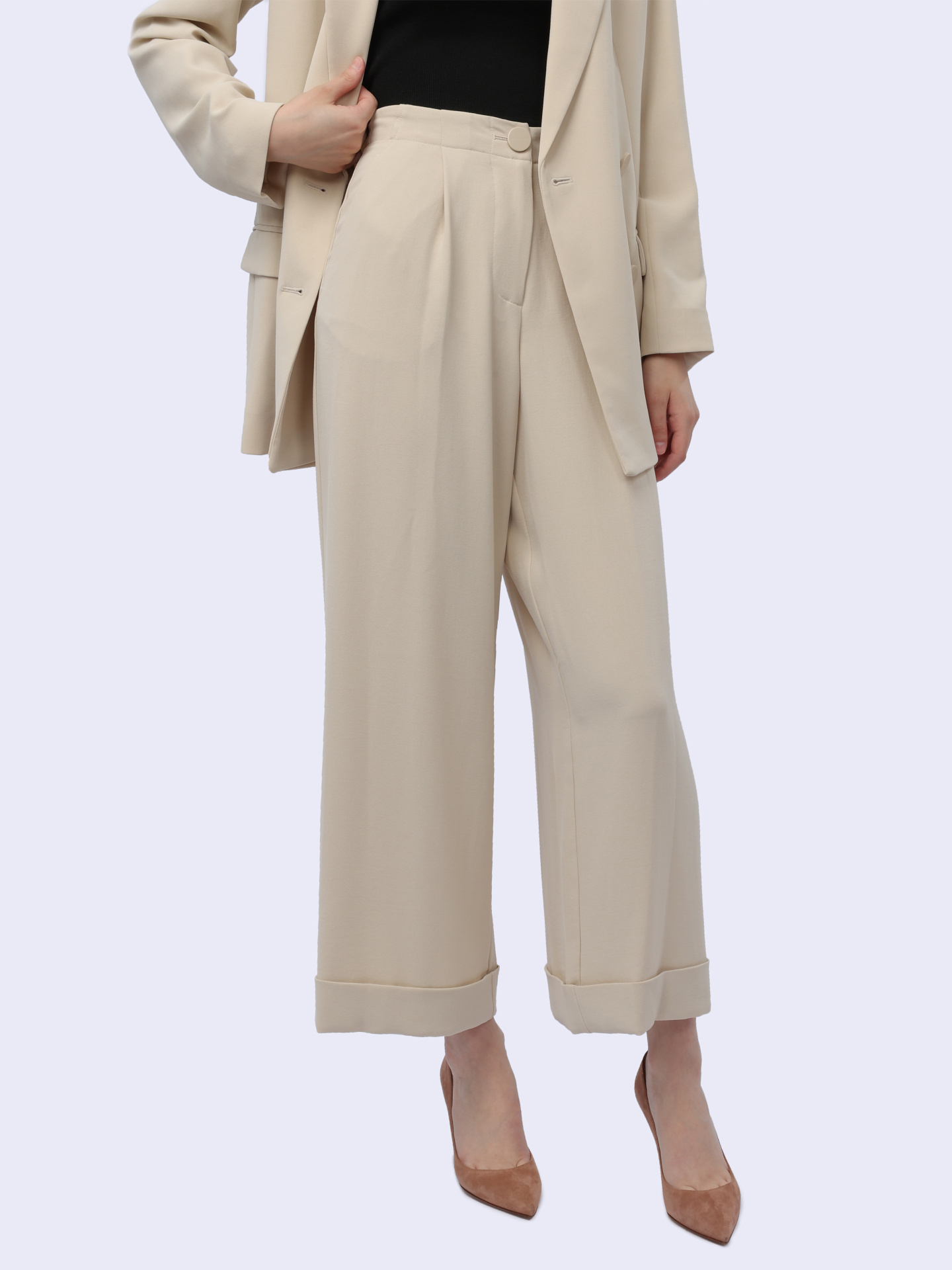 Брюки Armani Exchange 3DYP31 YN1QZ 1787 бежевые женские с подворотами — купить в интернет-магазине Verdistore