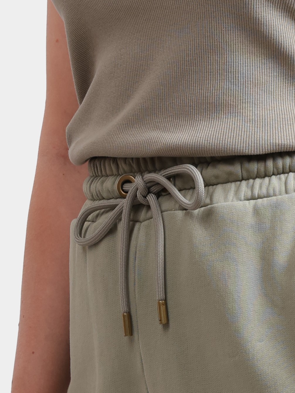Брюки Pinko 100371 A1N7 U84 спортивные хаки женские с логотипом под карманом — купить в интернет-магазине Verdistore