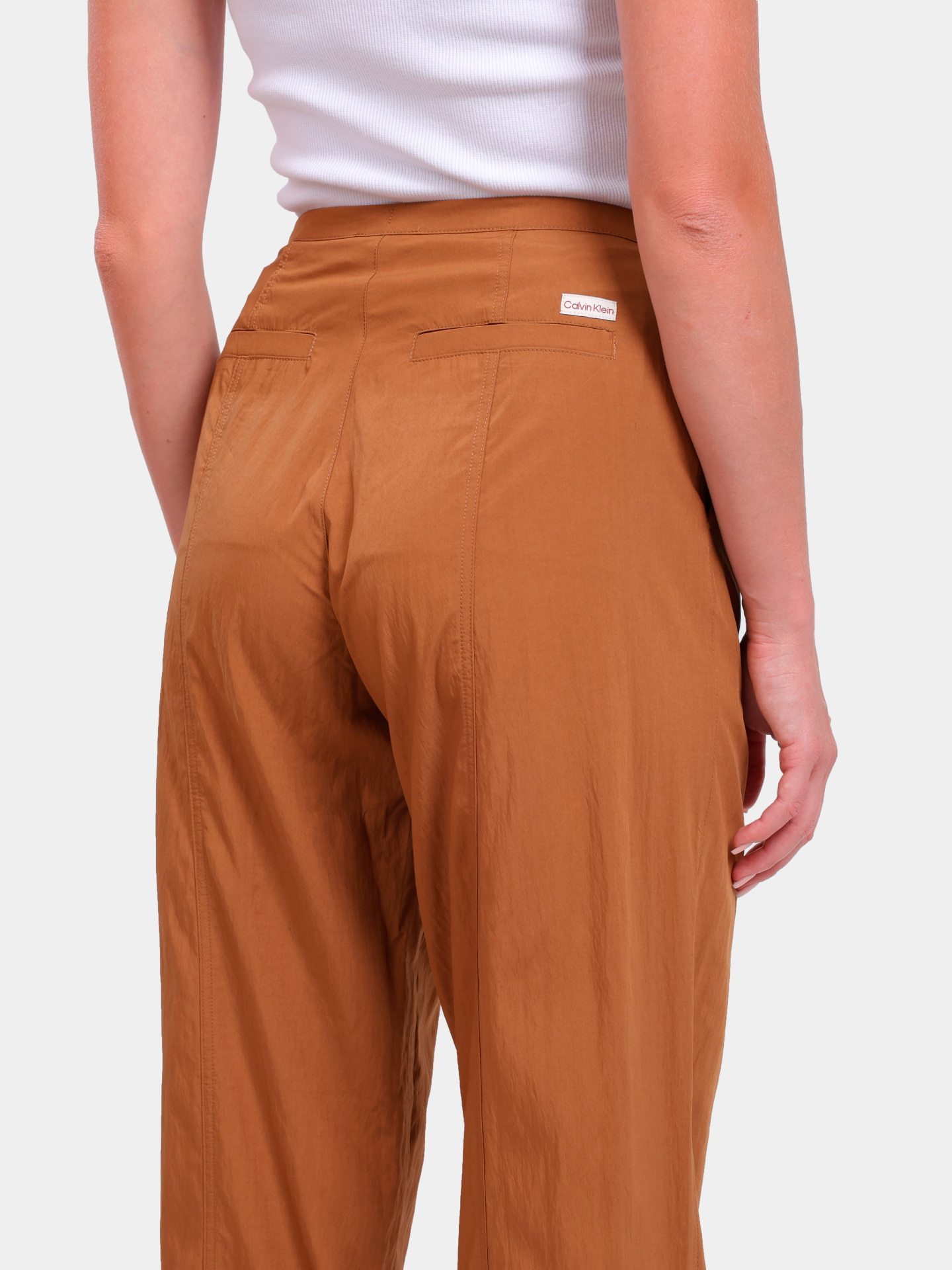 Брюки Calvin Klein Jeans J20J225338 коричневые женские — купить в интернет-магазине Verdistore