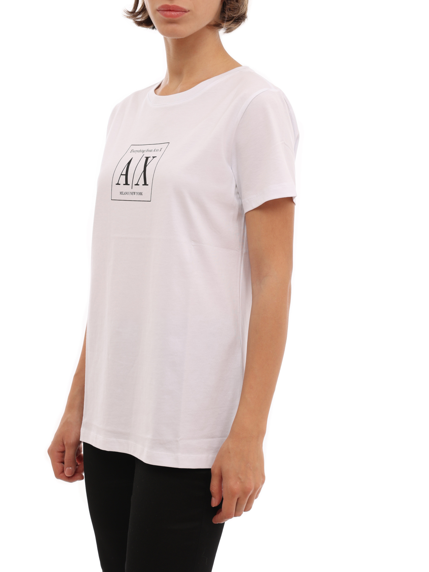 Футболка Armani Exchange 3LYT19 YJ6XZ 1000 белая женская с логотипом — купить в интернет-магазине Verdistore
