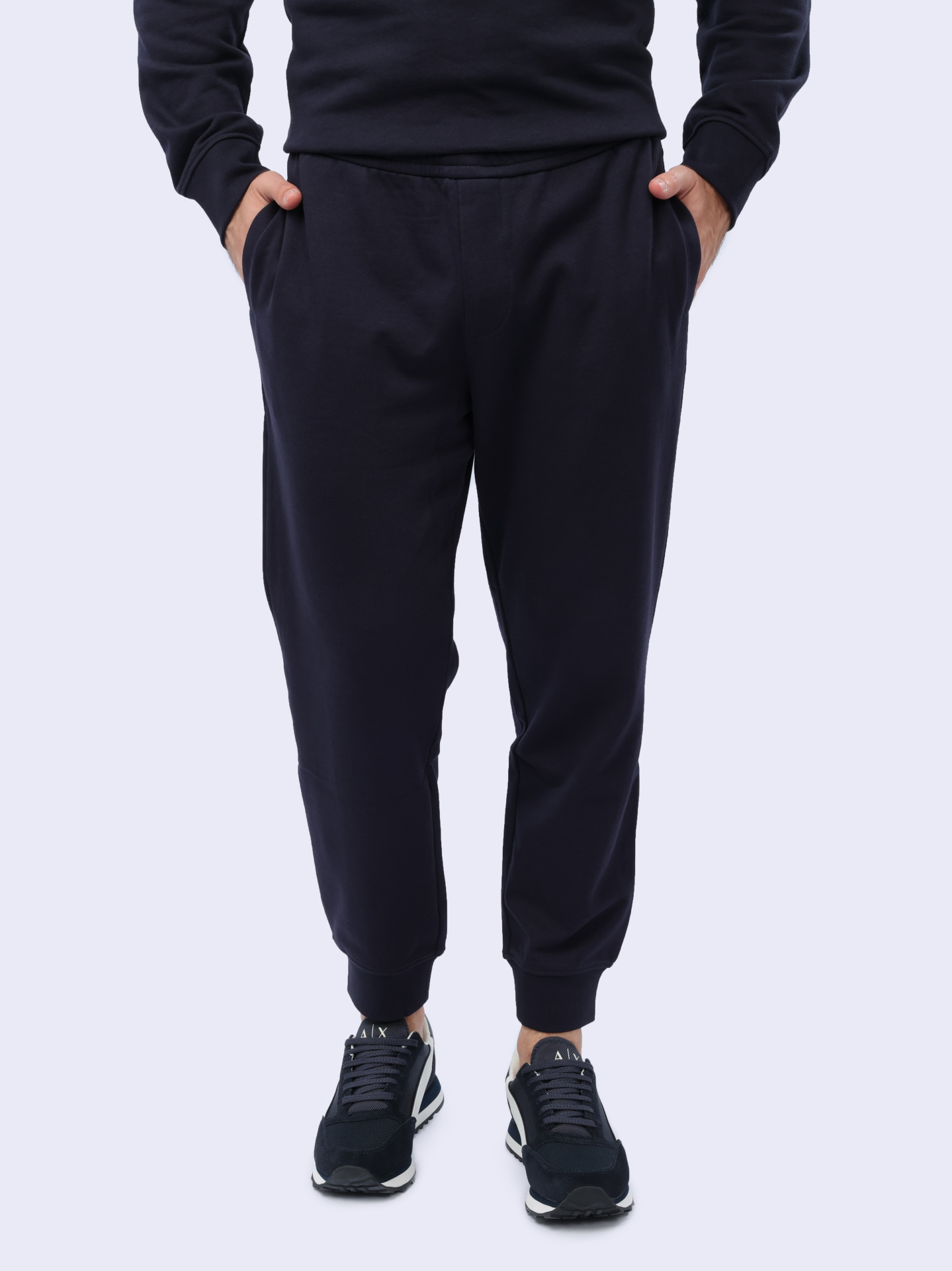 Брюки спортивные Armani Exchange 3DZPHH ZJGGZ 15CX темно-синие мужские из хлопка — купить в интернет-магазине Verdistore