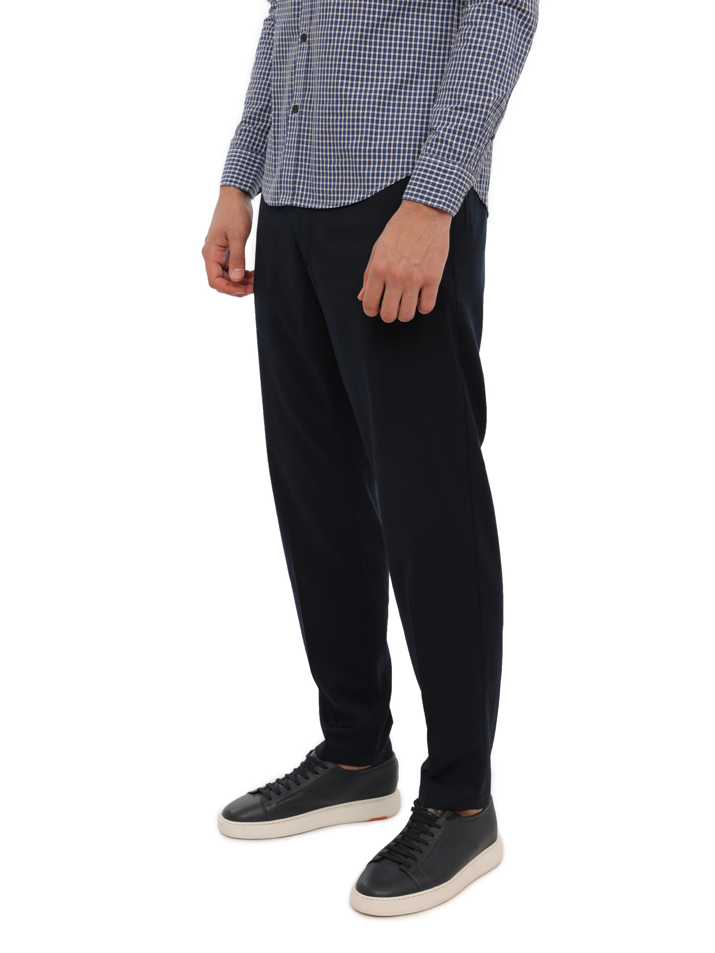 Брюки Armani Exchange 6RZP51 ZNUWZ 1510 темно-синие мужские со стрелками — купить в интернет-магазине Verdistore