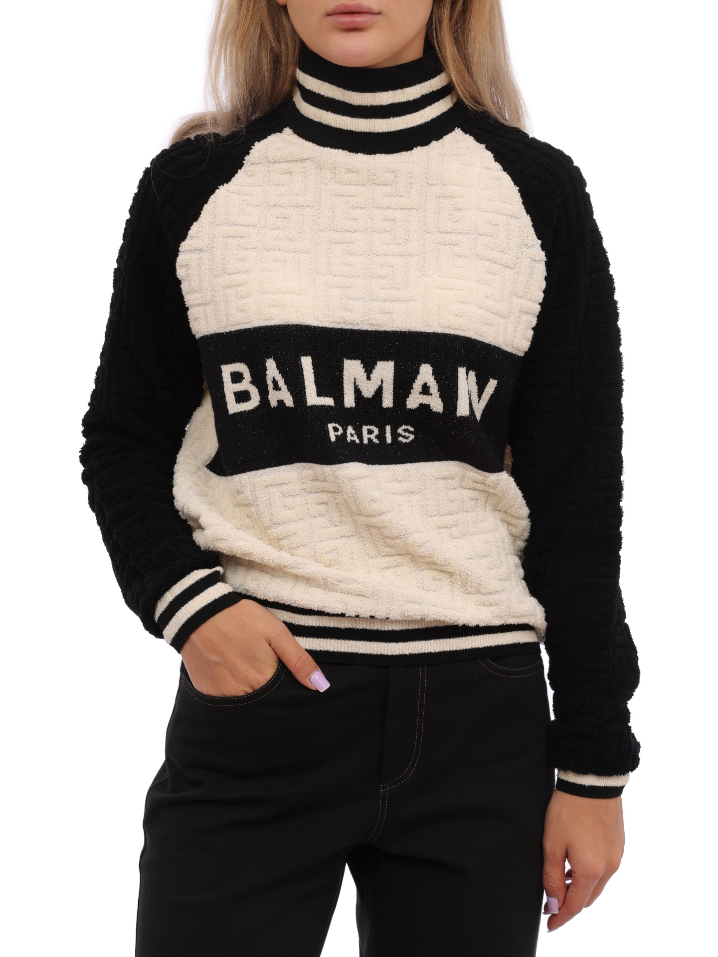 Свитер Balmain BF1KF001KE95 GKP трикотажный женский с логотипом — купить в интернет-магазине Verdistore