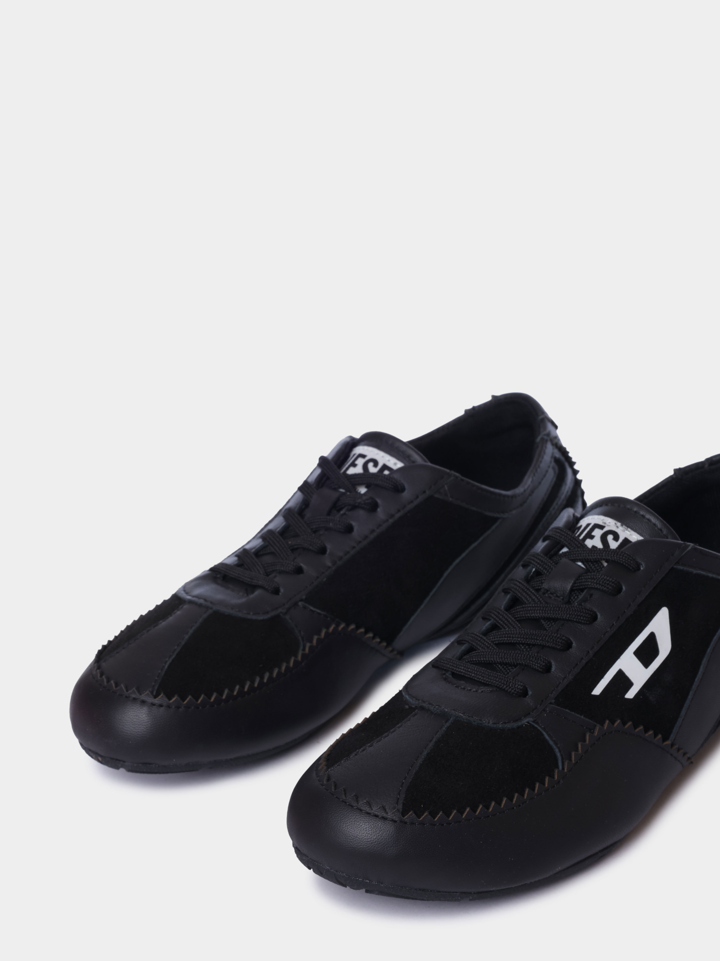 Кеды Diesel Y03857P7555T8013 комбинированные женские — купить в интернет-магазине Verdistore