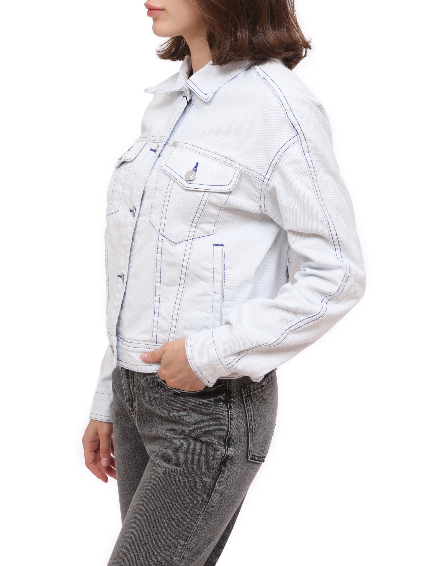 Куртка Armani Exchange 3KYB27 Y1VEZ 15AE укороченная женская из денима — купить в интернет-магазине Verdistore