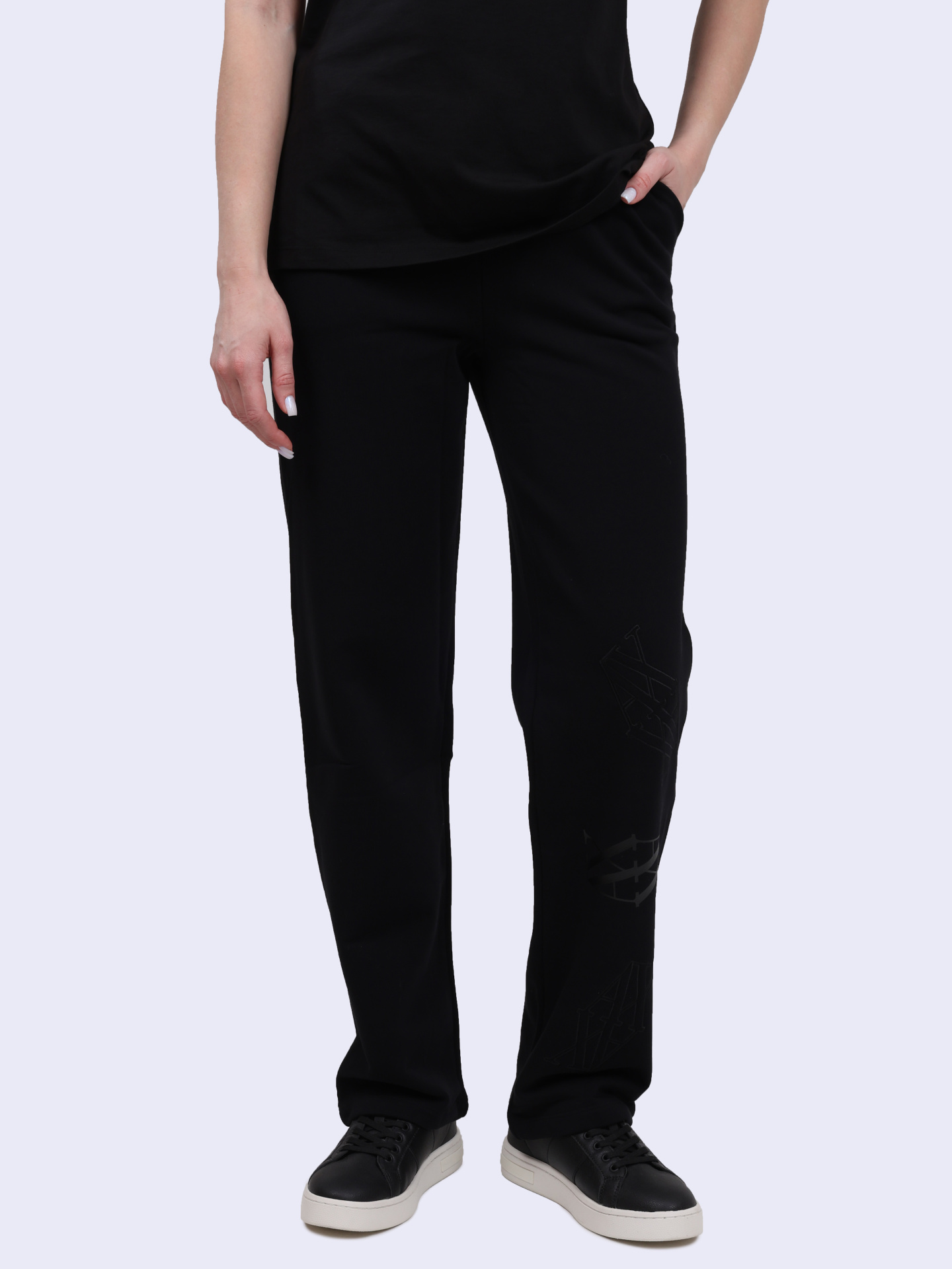 картинка Брюки спортивные Armani Exchange 6DYP80 YJFZZ 42AQ черные женские от магазина Verdistore