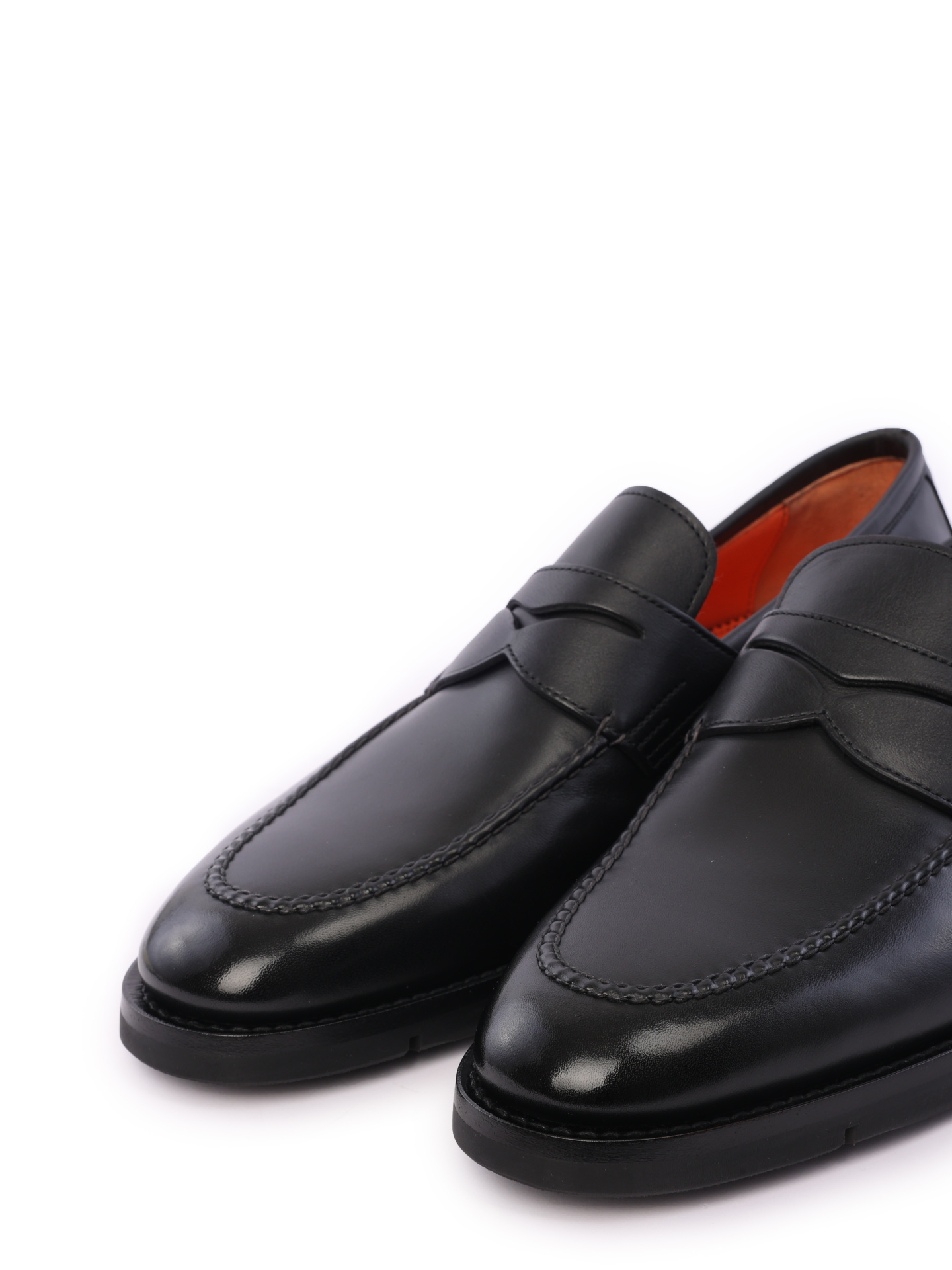 Лоферы из гладкой черной кожи на каблуке — купить в интернет-магазине Verdistore