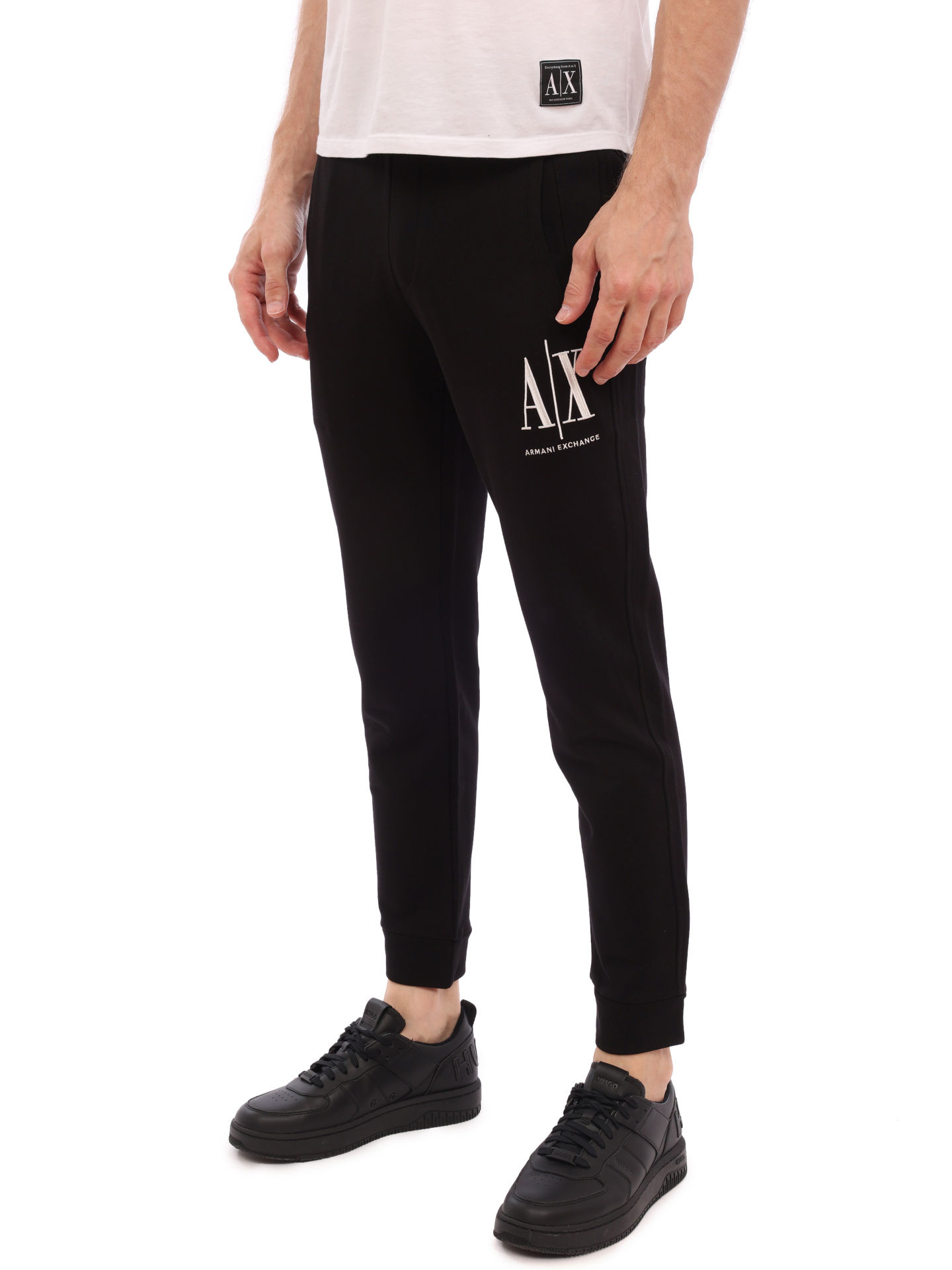 Брюки спортивные Armani Exchange 8NZPPA ZJ1ZZ черные мужские с логотипом — купить в интернет-магазине Verdistore