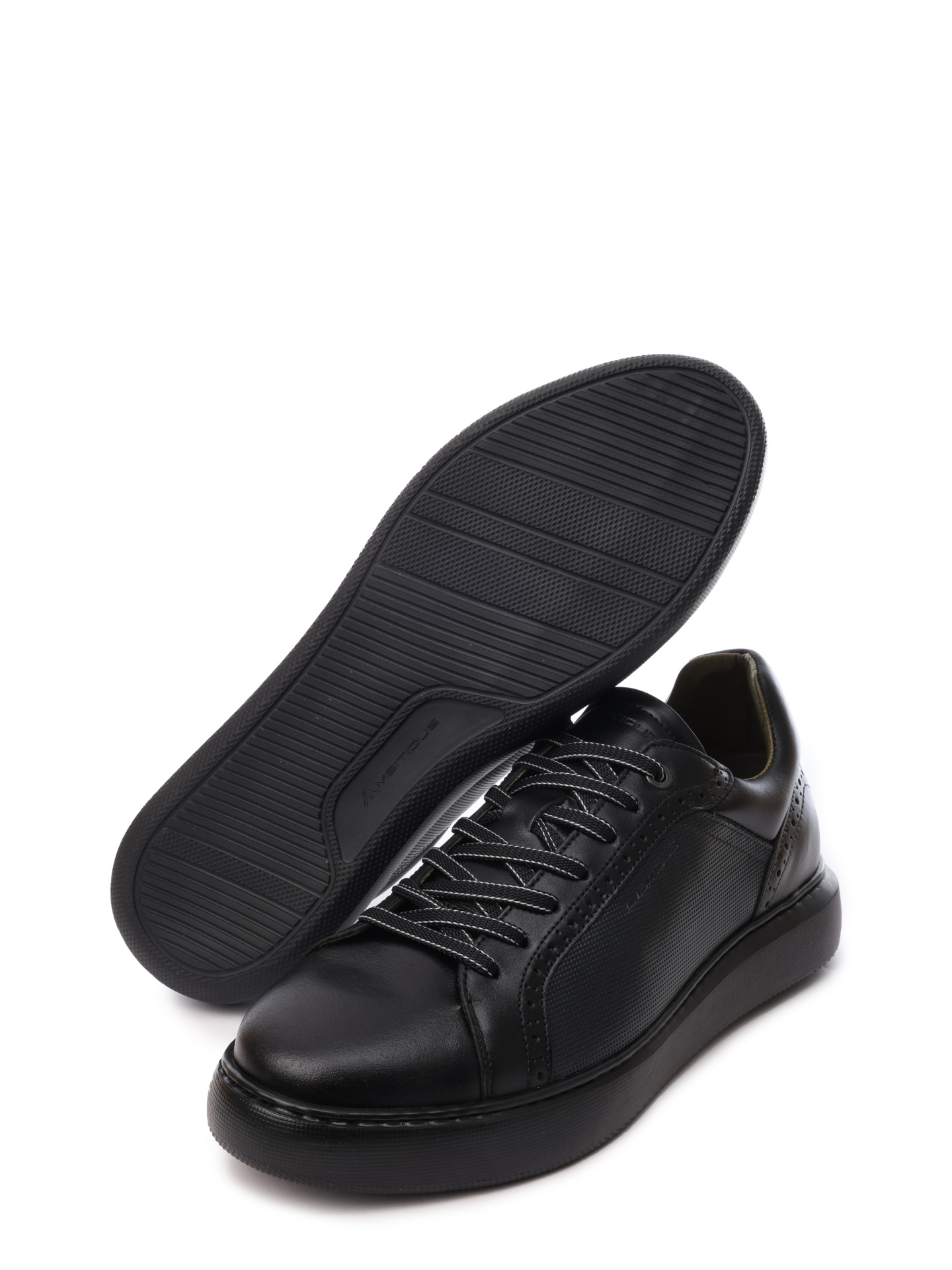 Кеды Ambitious 12500-6810AM черные кожаные с перфорацией — купить в интернет-магазине Verdistore