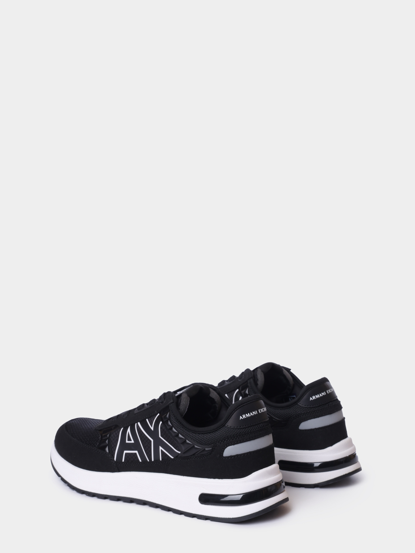 Кроссовки Armani Exchange XUX090 XV276 00002 черные мужские — купить в интернет-магазине Verdistore