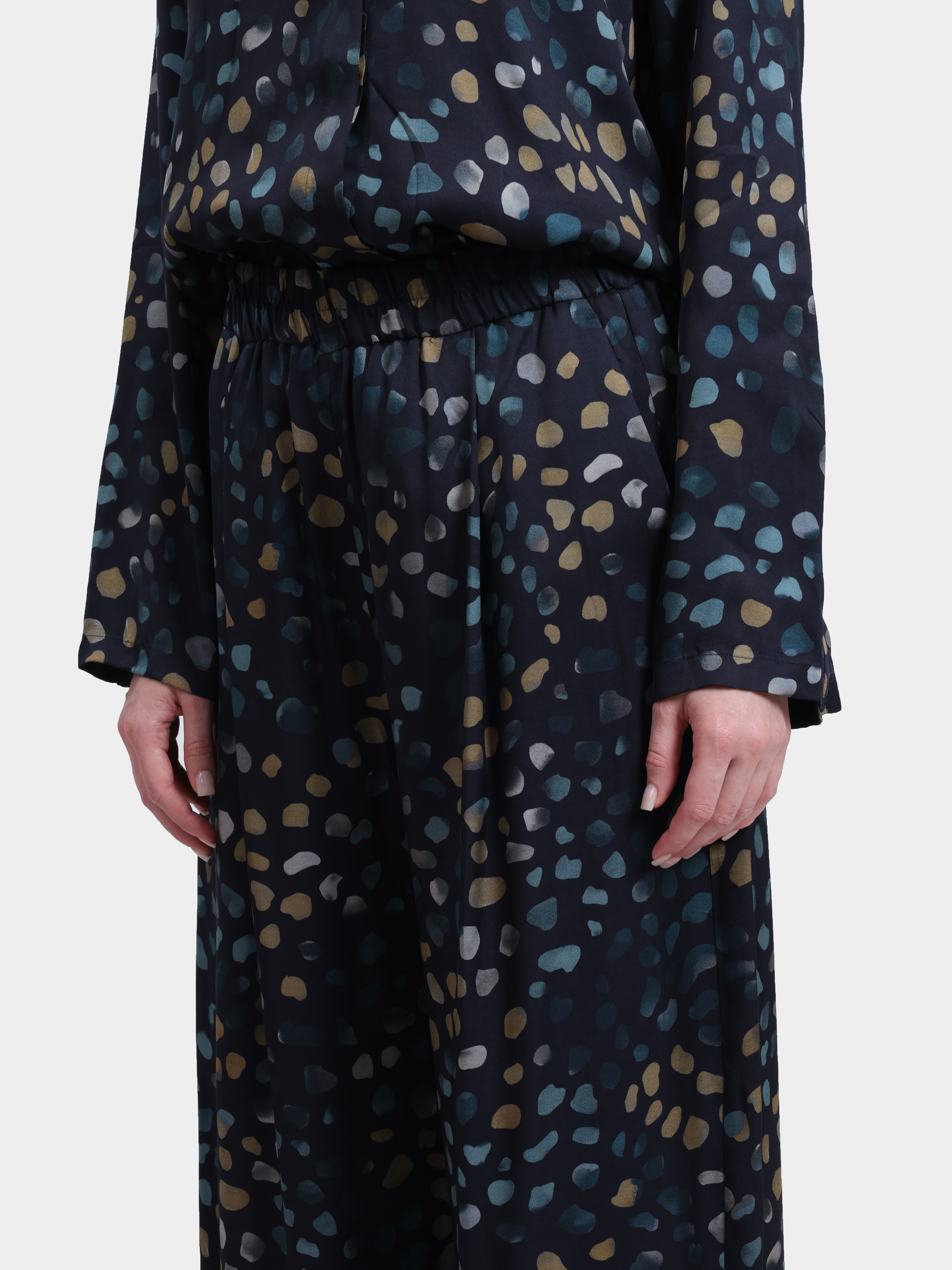 Брюки MARELLA MLLFASTOSO 001 синие женские из вискозы — купить в интернет-магазине Verdistore
