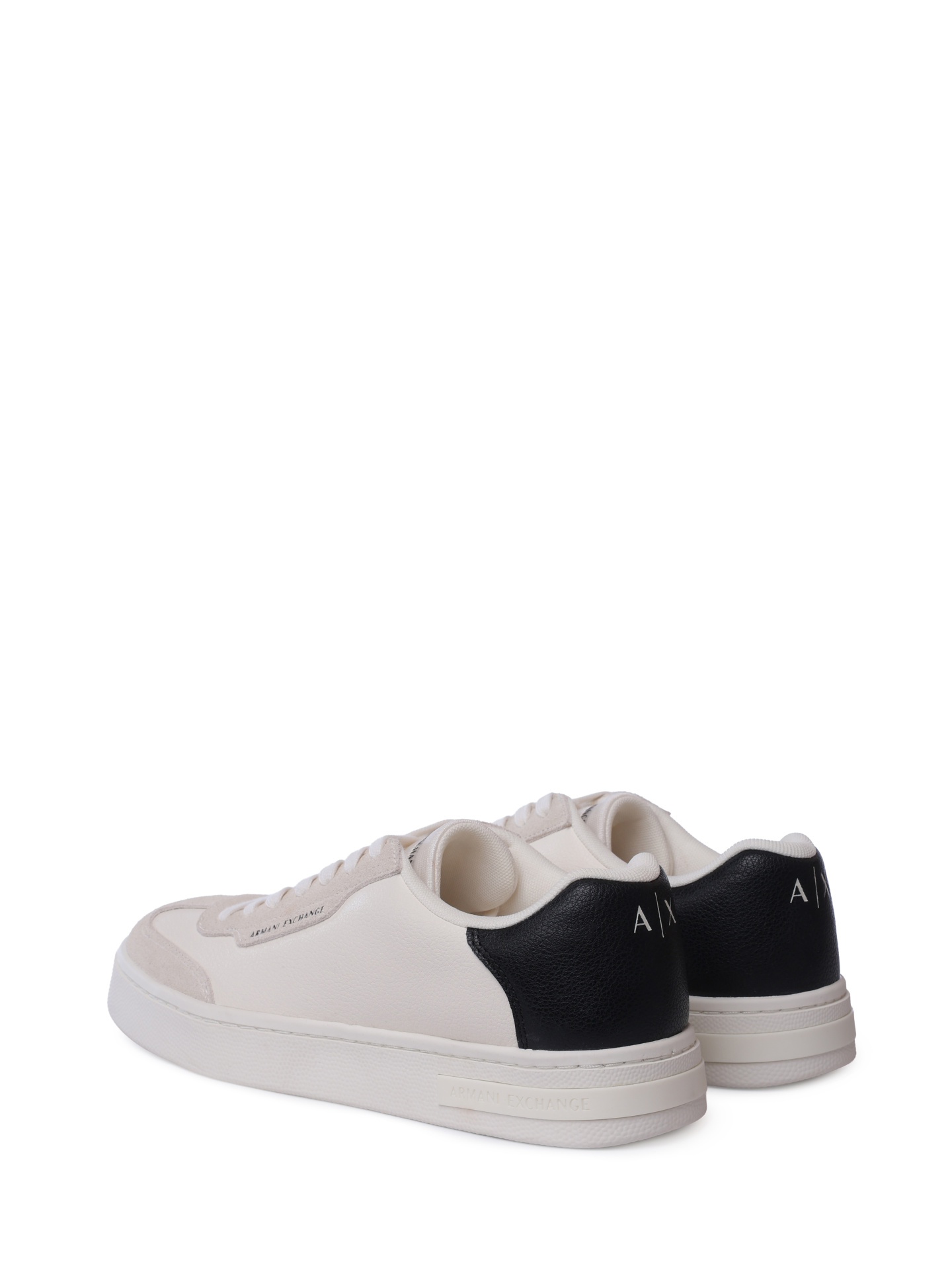 Кеды Armani Exchange XUX250 XV948 N480 белые мужские с контрастными вставками — купить в интернет-магазине Verdistore