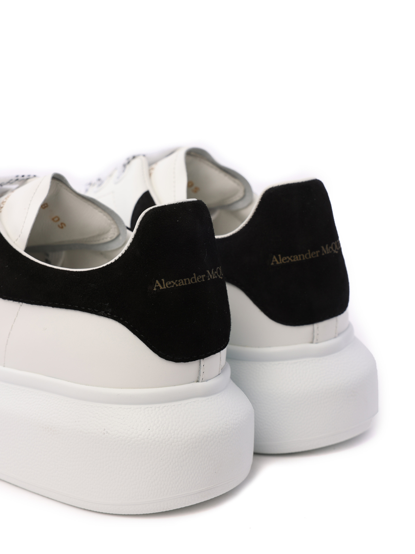 Кеды Alexander McQueen 553770WHGP7 9061 белые женские — купить в интернет-магазине Verdistore