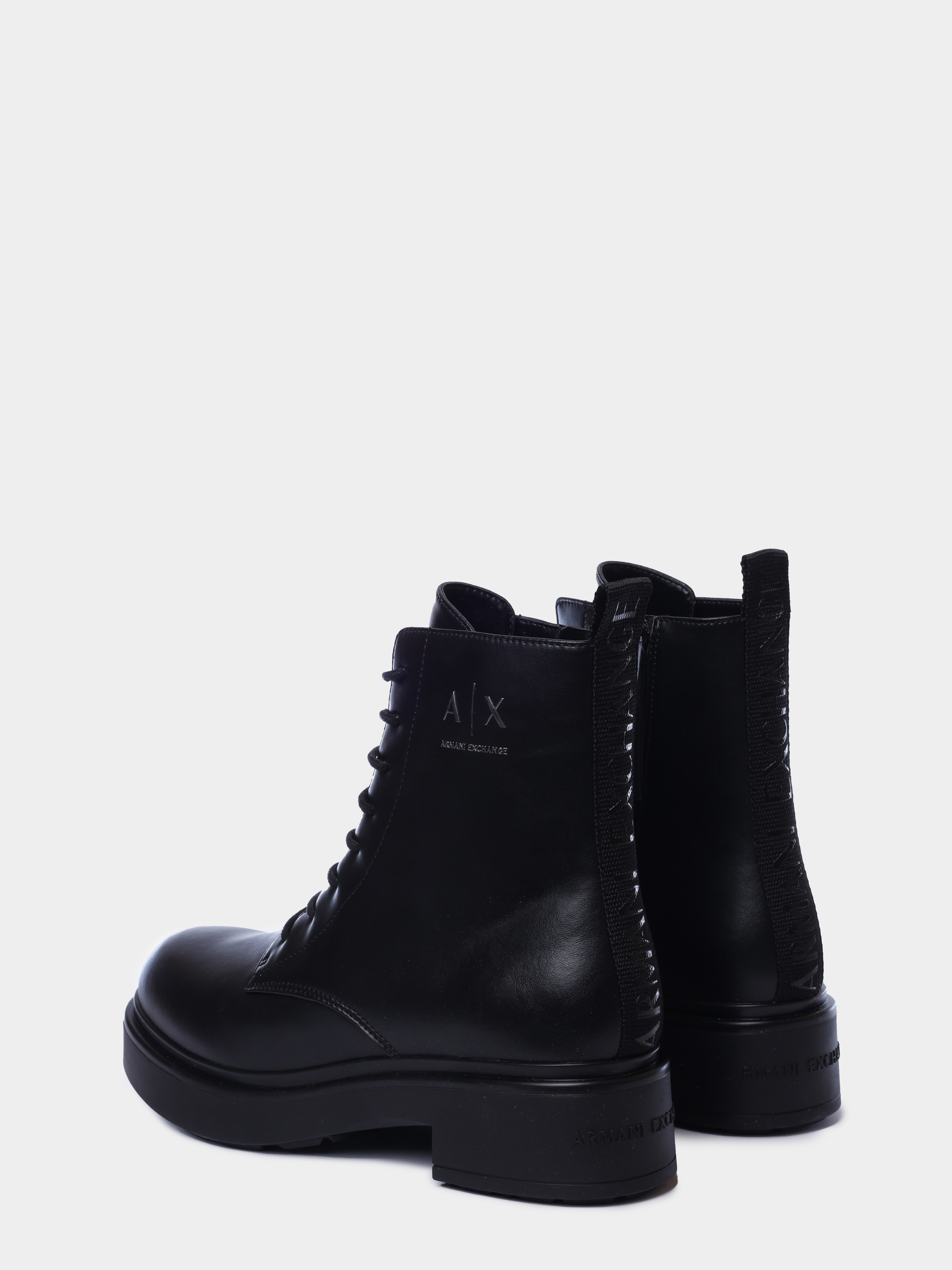 Ботинки Armani Exchange XW003090 AF11912 MZ715 черные женские — купить в интернет-магазине Verdistore