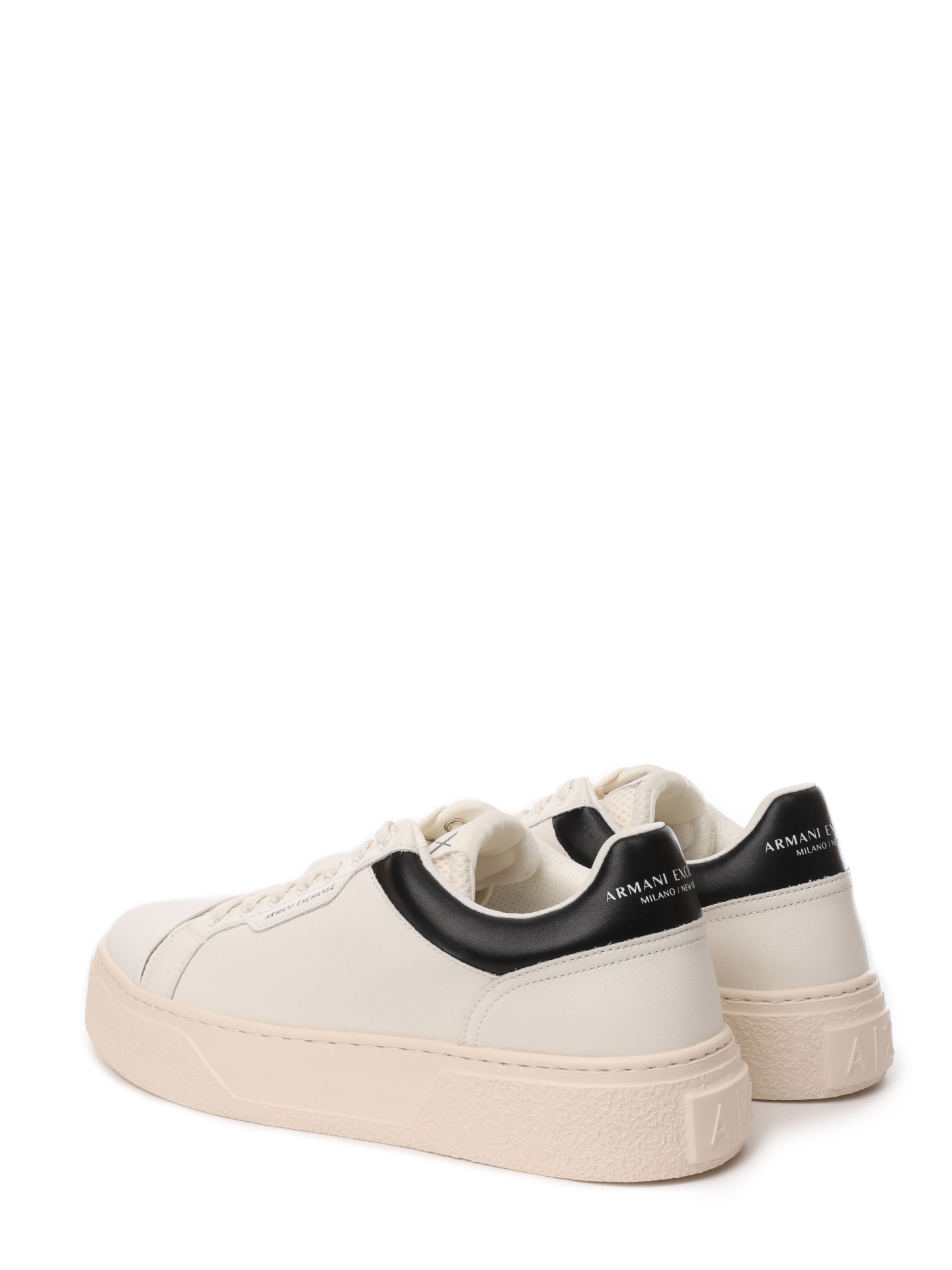 Кеды Armani Exchange XUX236 XV906 N480 белые мужские кожаные — купить в интернет-магазине Verdistore