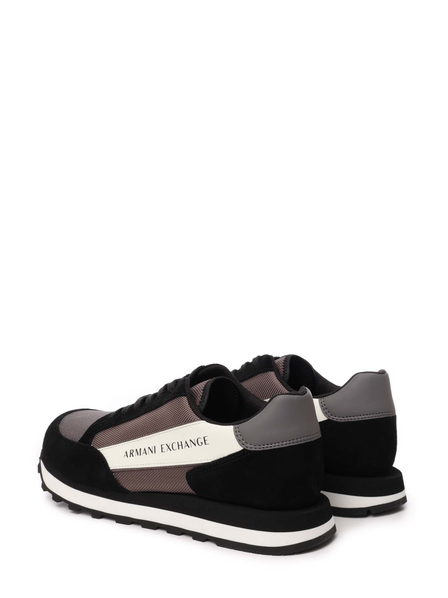Кроссовки Armani Exchange XUX083 XV263 K584 комбинированные мужские с логотипом — купить в интернет-магазине Verdistore