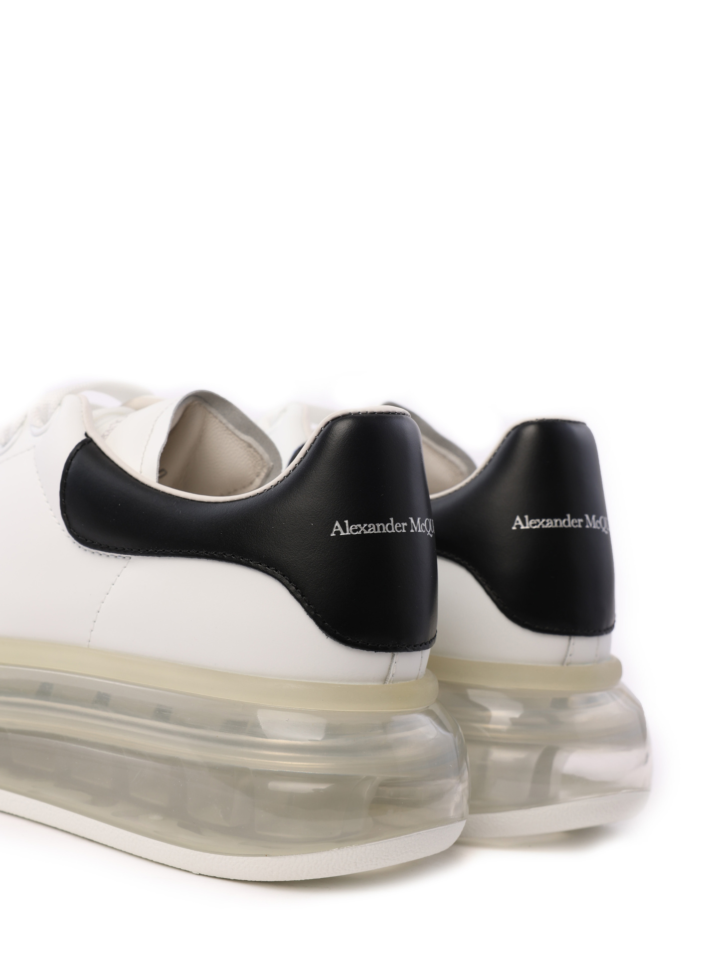 Кеды Alexander McQueen 611698WHX98 9061 белые женские с массивной прозрачной подошвой — купить в интернет-магазине Verdistore