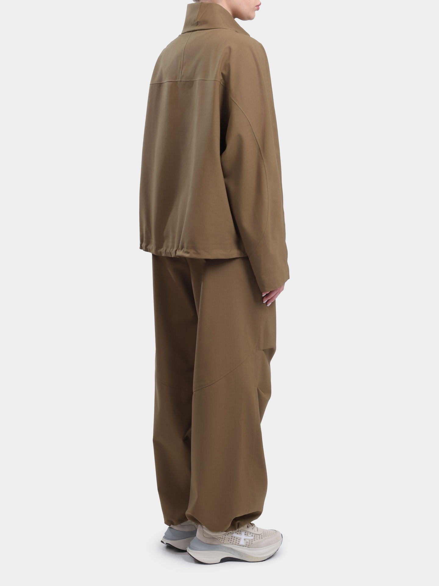 Брюки Herno Laminar PT00059DL 12847 7305 хаки женские — купить в интернет-магазине Verdistore