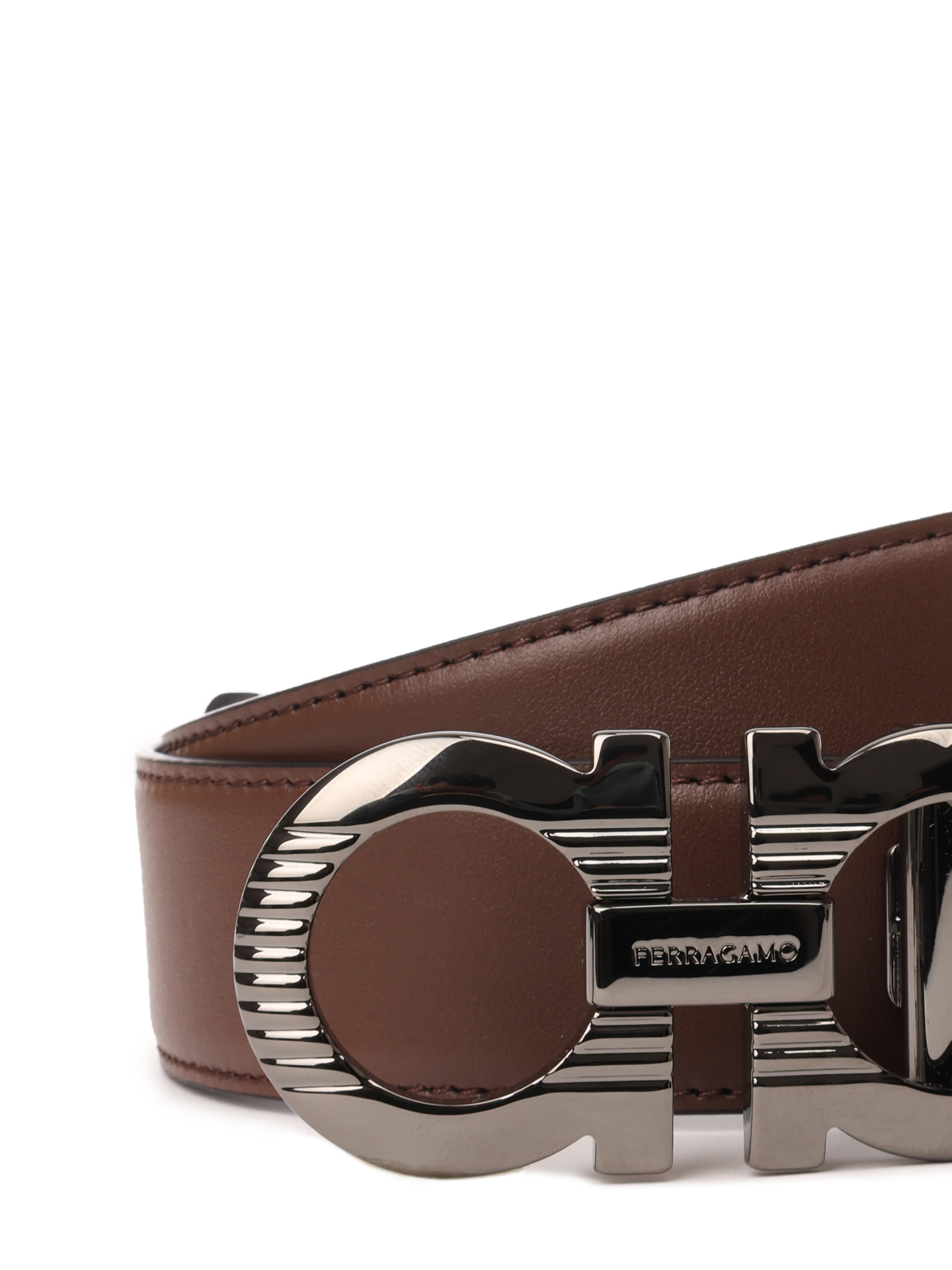 Ремень 670308770928 с крупным металлическим логотипом — купить в интернет-магазине Verdistore