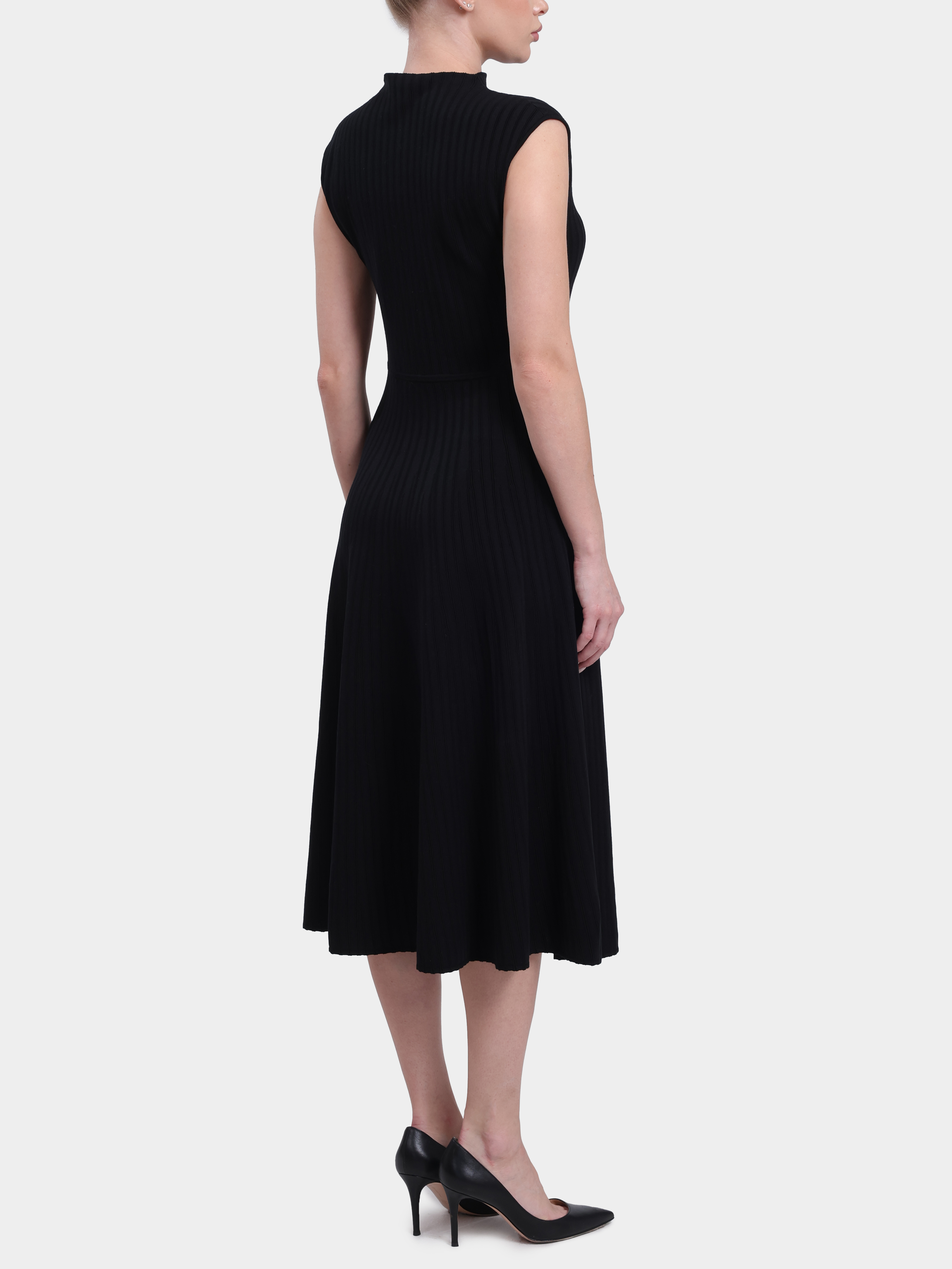 Платье MARELLA MLSTARSIO 005 трикотажное женское — купить в интернет-магазине Verdistore
