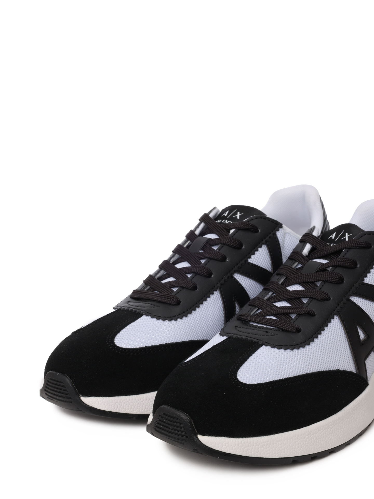 Кроссовки Armani Exchange XUX071 XV527 T685 комбинированные мужские с логотипом — купить в интернет-магазине Verdistore