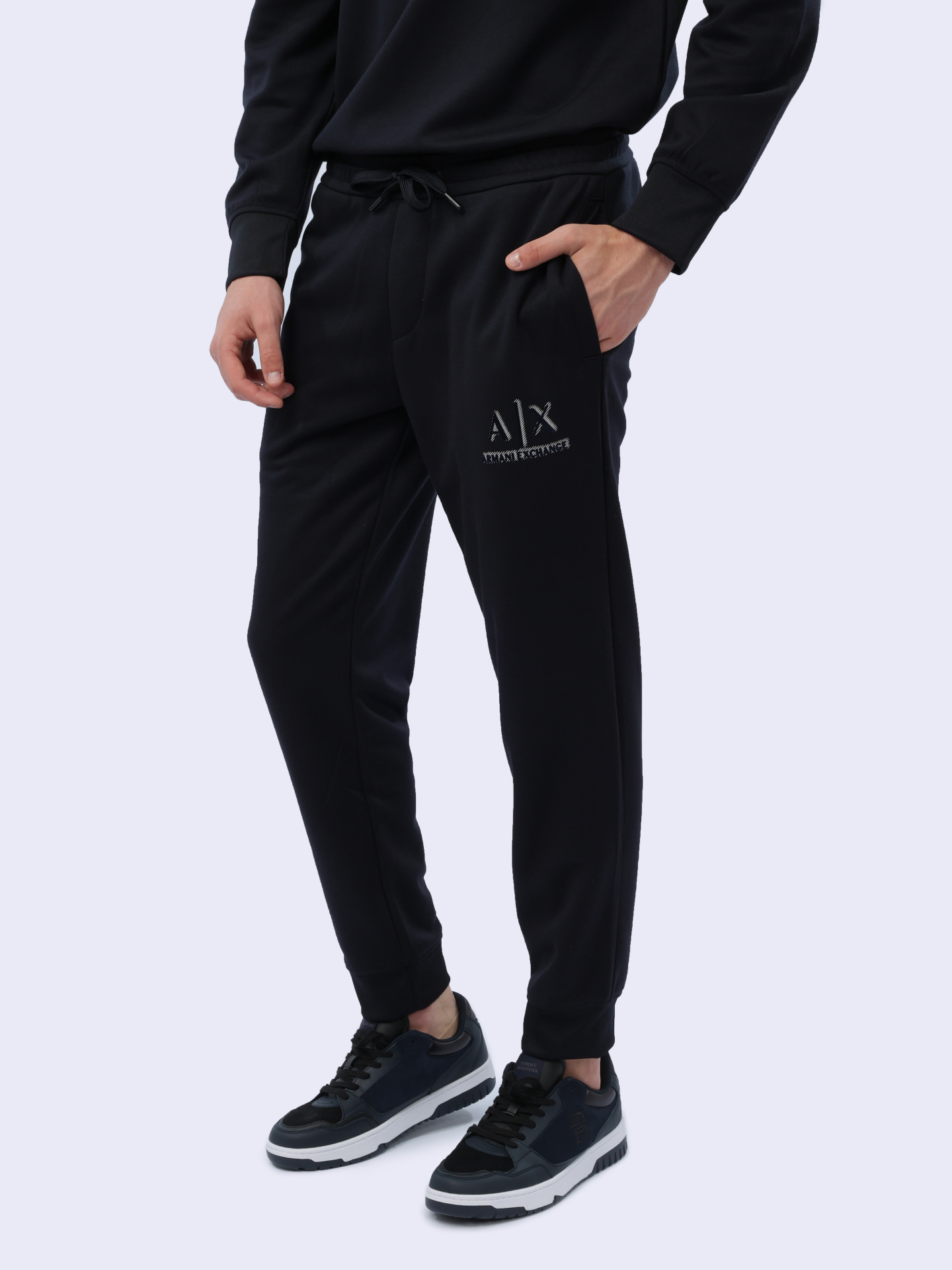 Брюки спортивные Armani Exchange 8NZPSA Z9N1Z 1583 темно-синие мужские — купить в интернет-магазине Verdistore