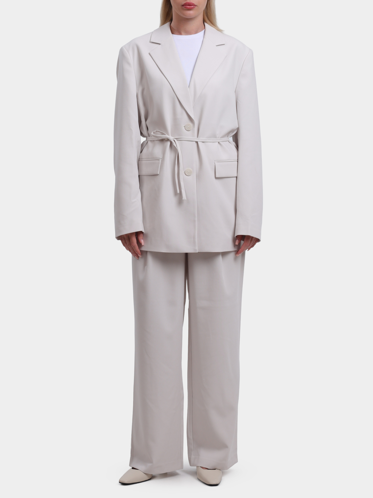 Жакет Calvin Klein Jeans J20J225206 ADA молочный женский с поясом — купить в интернет-магазине Verdistore