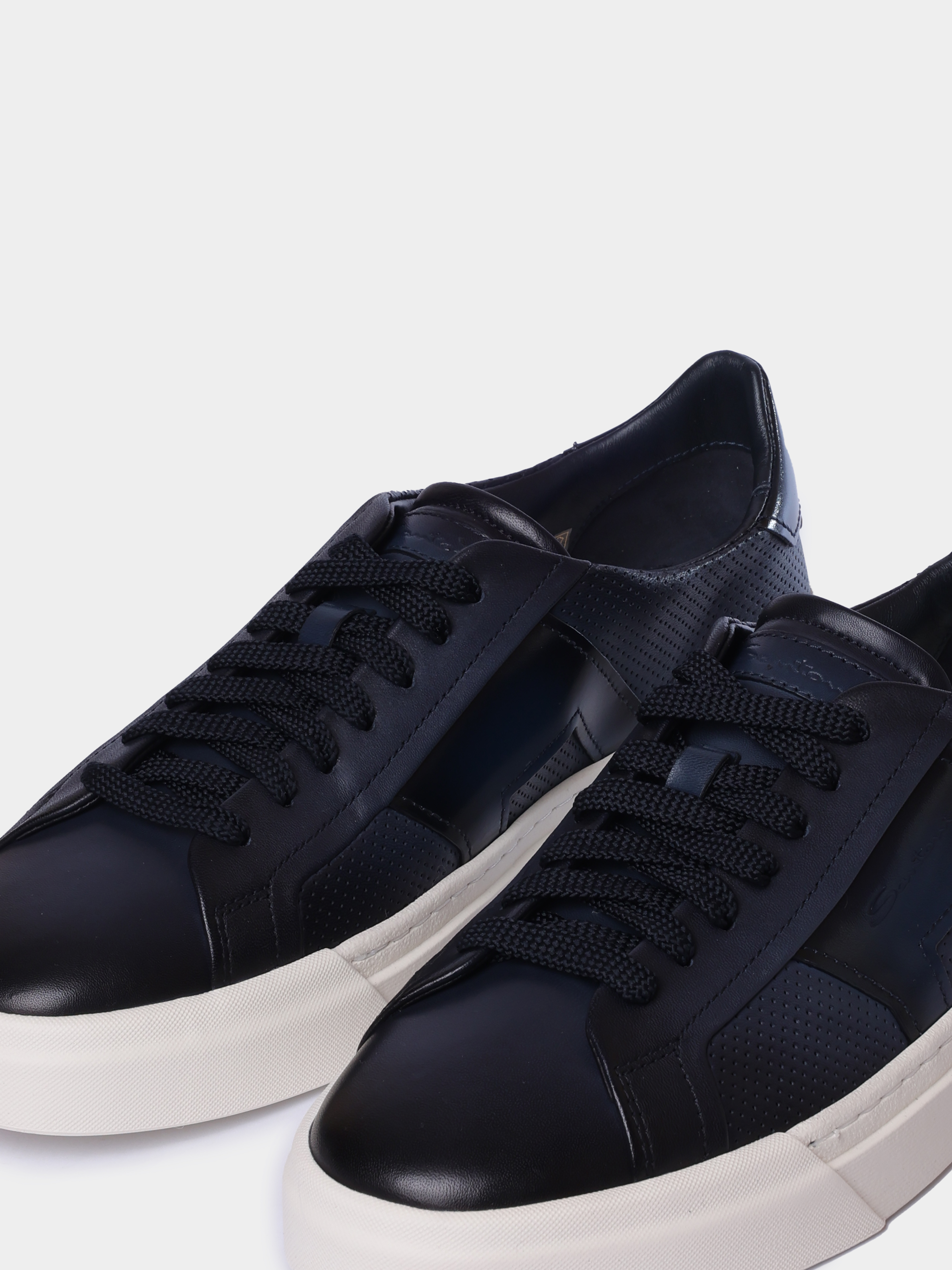 Кеды Santoni MBGG22068PNNTFGOU60 кожаные мужские с перфорацией — купить в интернет-магазине Verdistore