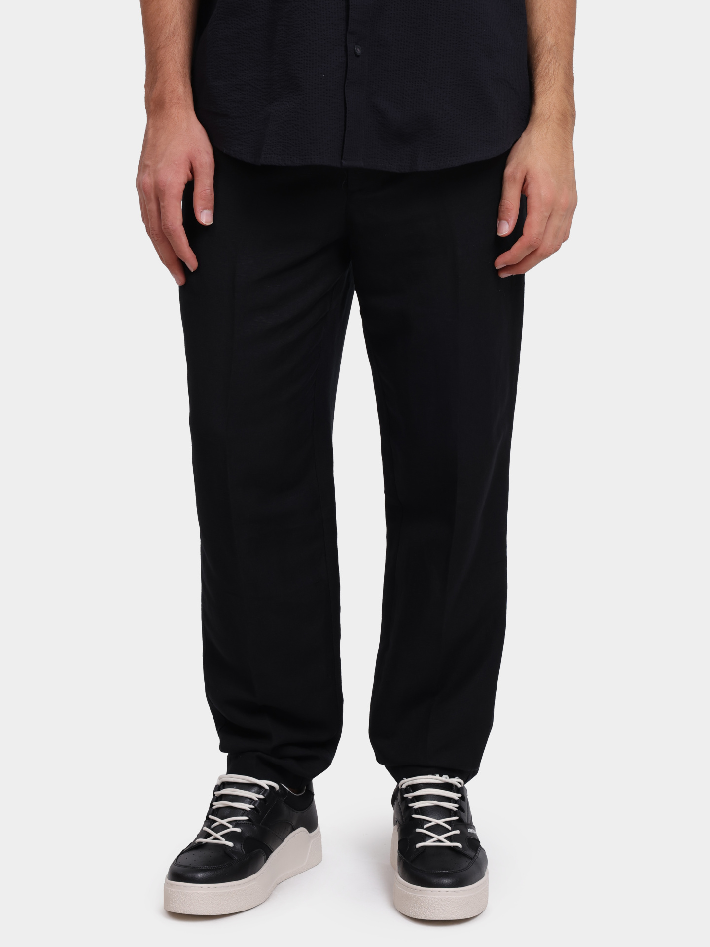 Брюки Armani Exchange 8NZP15 ZNFNZ 1200 темно-синие мужские — купить в интернет-магазине Verdistore