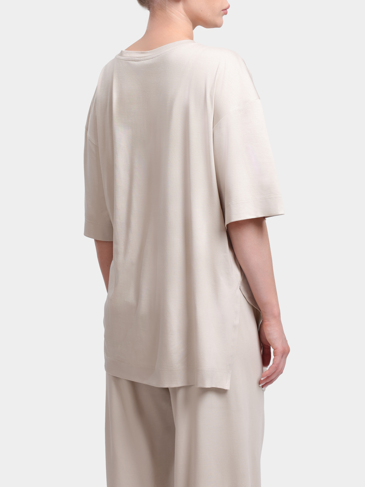 Блуза Re Vera 26-27-2432 600 бежевая женская с драпировкой — купить в интернет-магазине Verdistore