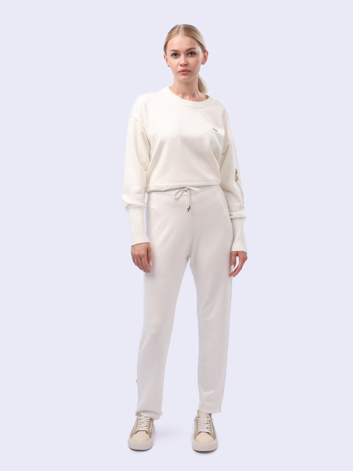 картинка Брюки от магазина Verdistore