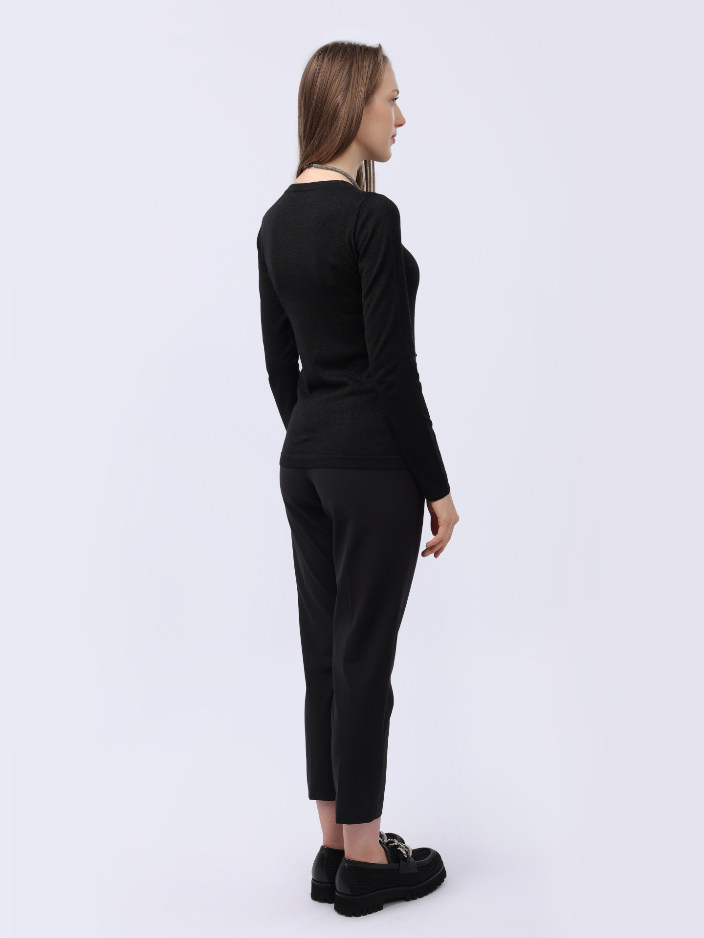 Свитер Brunello Cucinelli M4180B1383 C101 черный женский — купить в интернет-магазине Verdistore