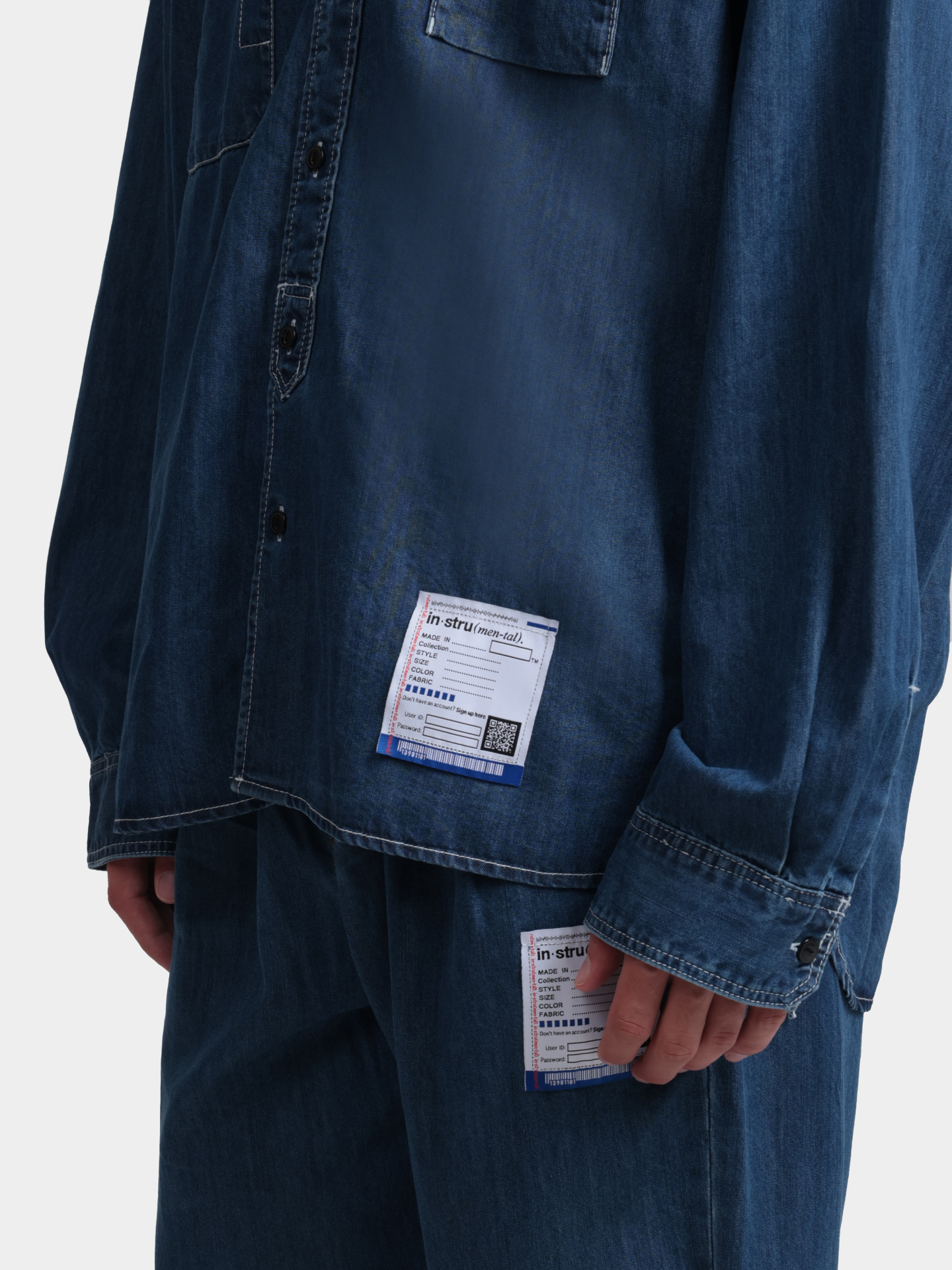 Рубашка MAISON MIHARA YASUHIRO I12SH002 INDIGO синяя мужская с патчем — купить в интернет-магазине Verdistore