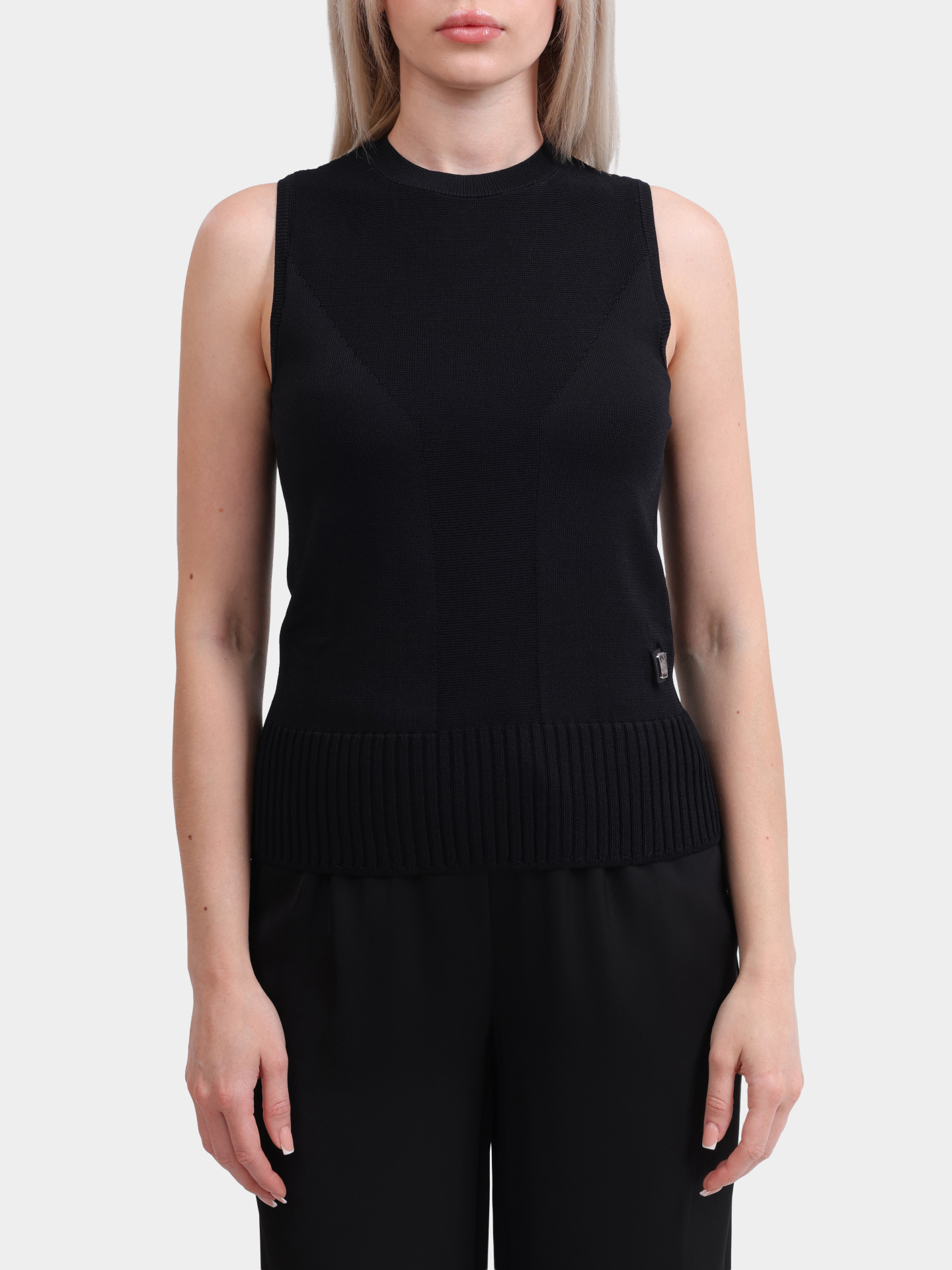 Топ Armani Exchange XW000118 AF10352 UC001 черный женский — купить в интернет-магазине Verdistore