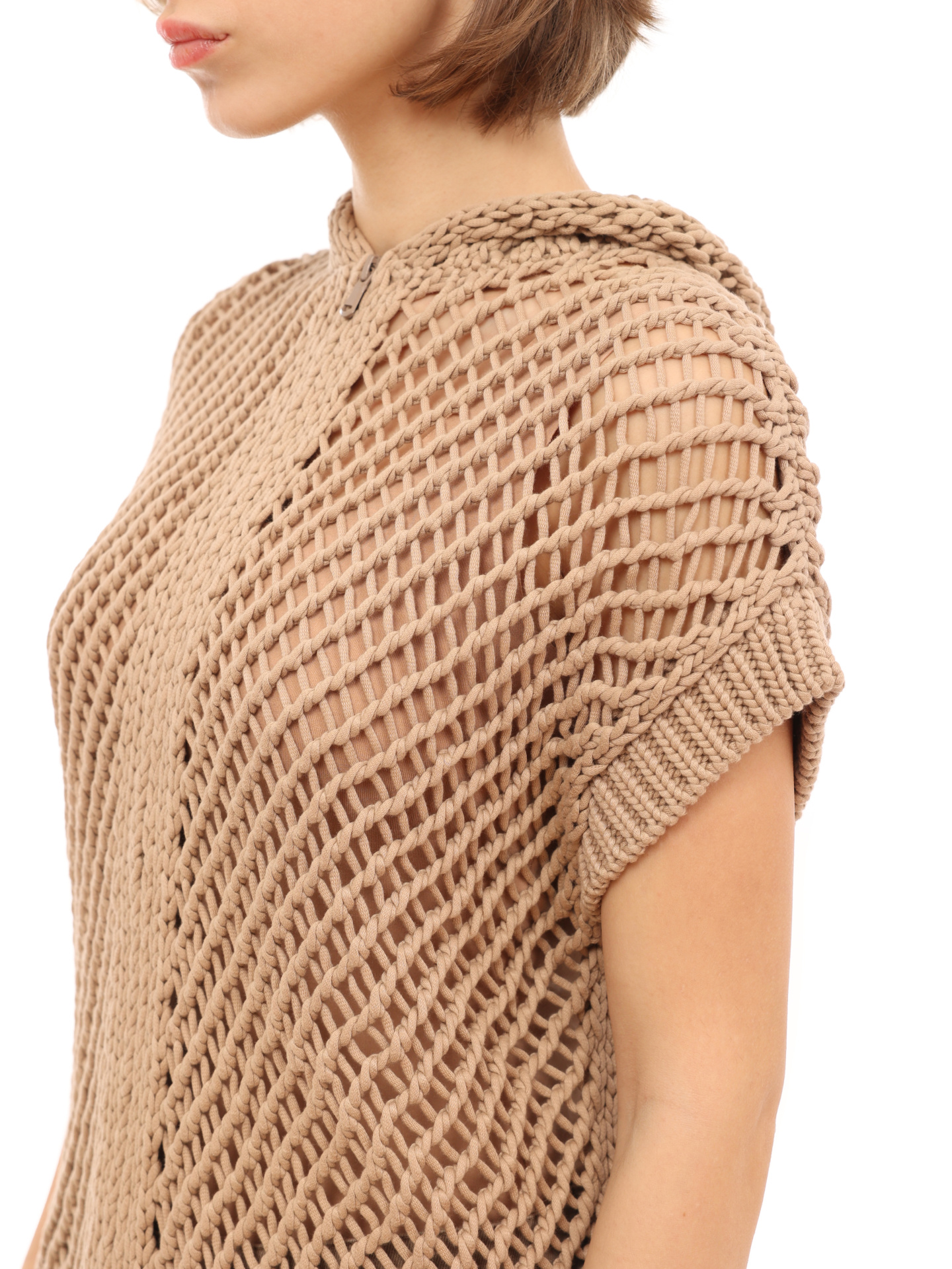 Жилет Brunello Cucinelli M38341716 C2662 бежевый женский — купить в интернет-магазине Verdistore