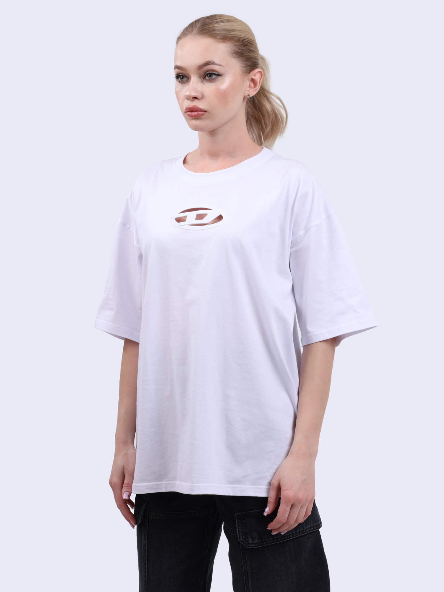 Футболка Diesel A151800NIAX100 белая женская с логотипом — купить в интернет-магазине Verdistore