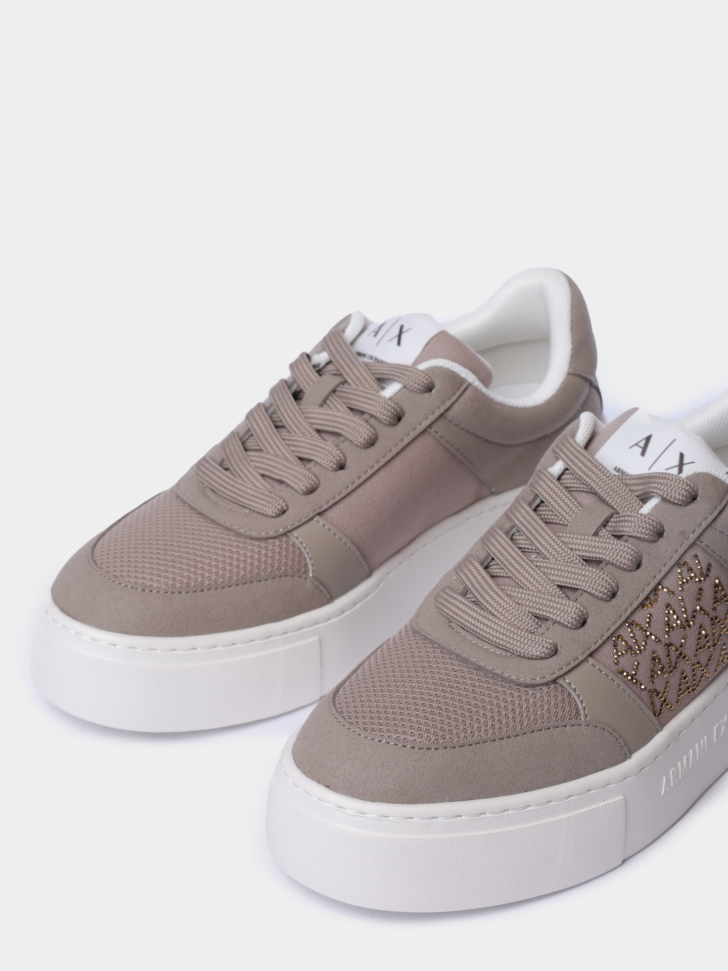 Кеды Armani Exchange XW002788 AF23057 U6223 бежевые женские — купить в интернет-магазине Verdistore