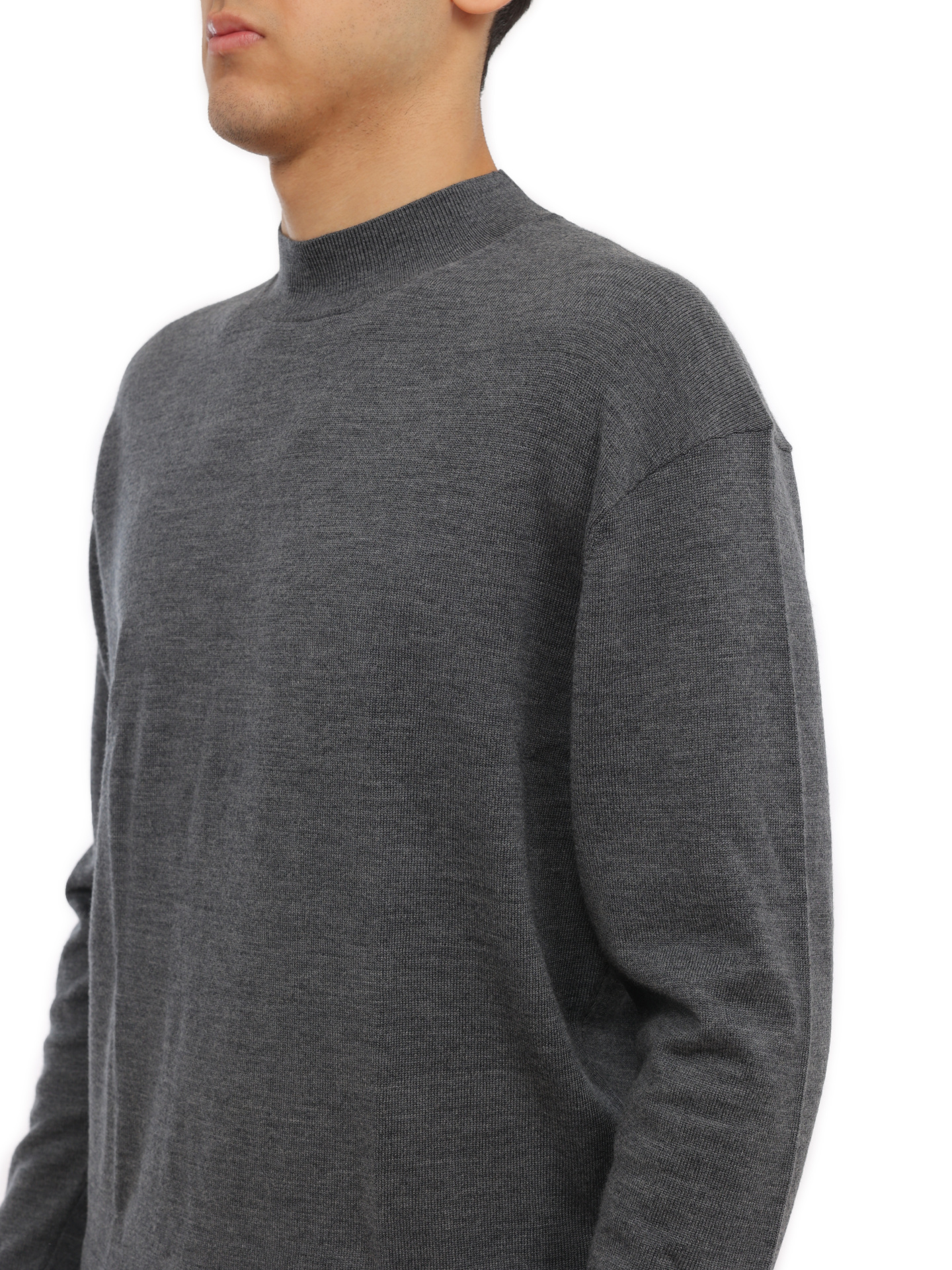 Свитер Calvin Klein K10K111942 темно-серый мужской из шерсти — купить в интернет-магазине Verdistore