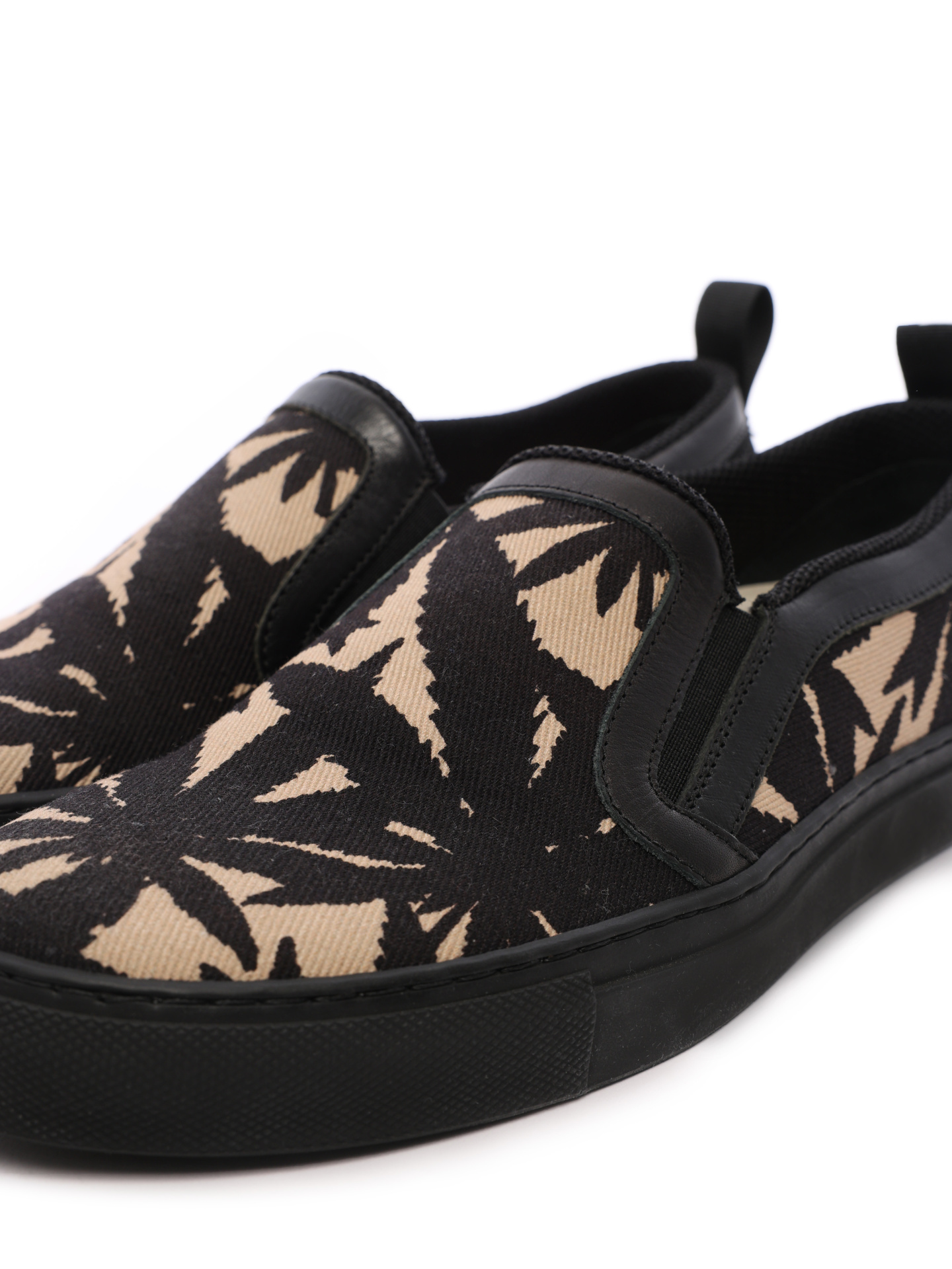 Кеды темно-синие с ярким принтом на темной подошве  — купить в интернет-магазине Verdistore