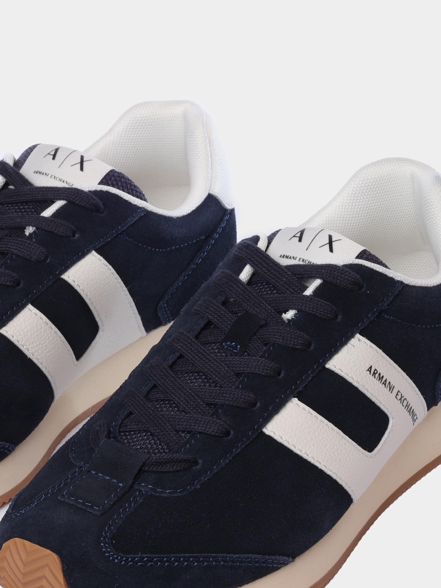 Кроссовки Armani Exchange XM002689 AF17447 UZ048 замшевые мужские — купить в интернет-магазине Verdistore