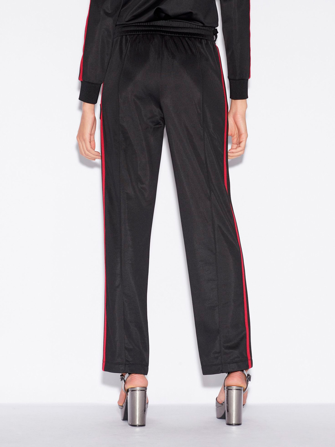 Брюки спортивные Armani Exchange 3GYP77 1200 черные женские с полосками — купить в интернет-магазине Verdistore