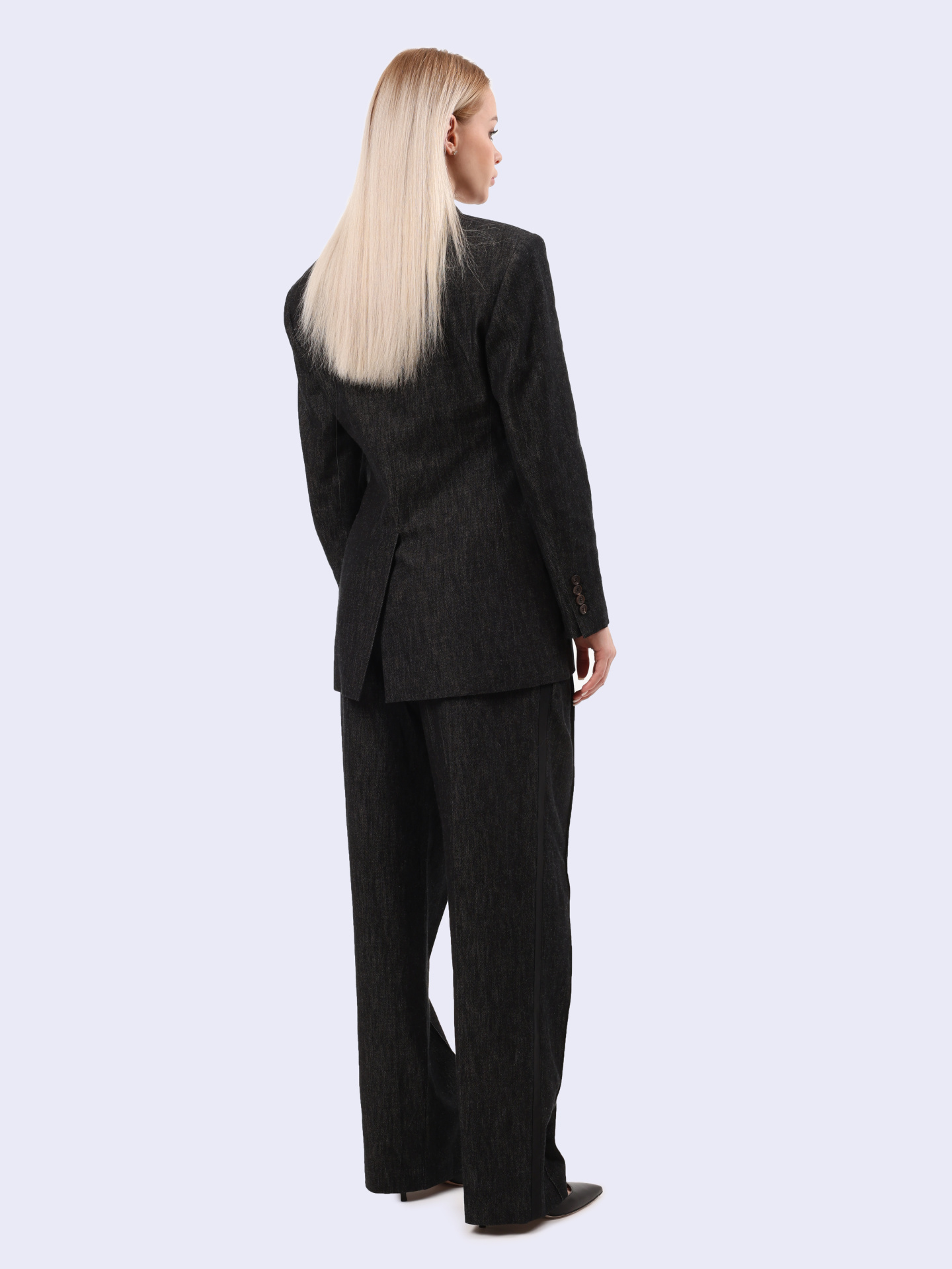 Брюки Brunello Cucinelli MB125P5952 C002 черные женские из денима — купить в интернет-магазине Verdistore