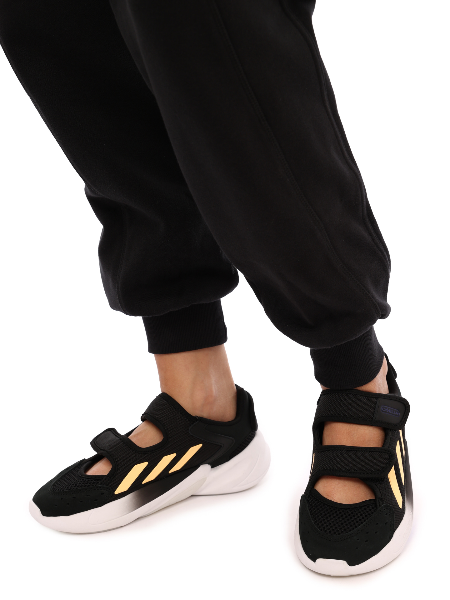Кроссовки Adidas GZ6241 черные женские на липучках — купить в интернет-магазине Verdistore