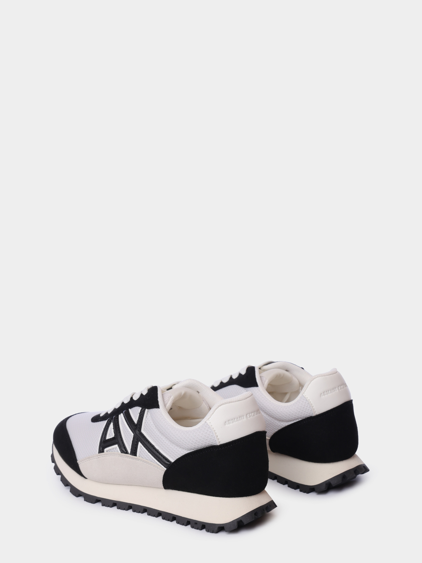 Кроссовки Armani Exchange XDX193 XV942 N480 комбинированные женские — купить в интернет-магазине Verdistore