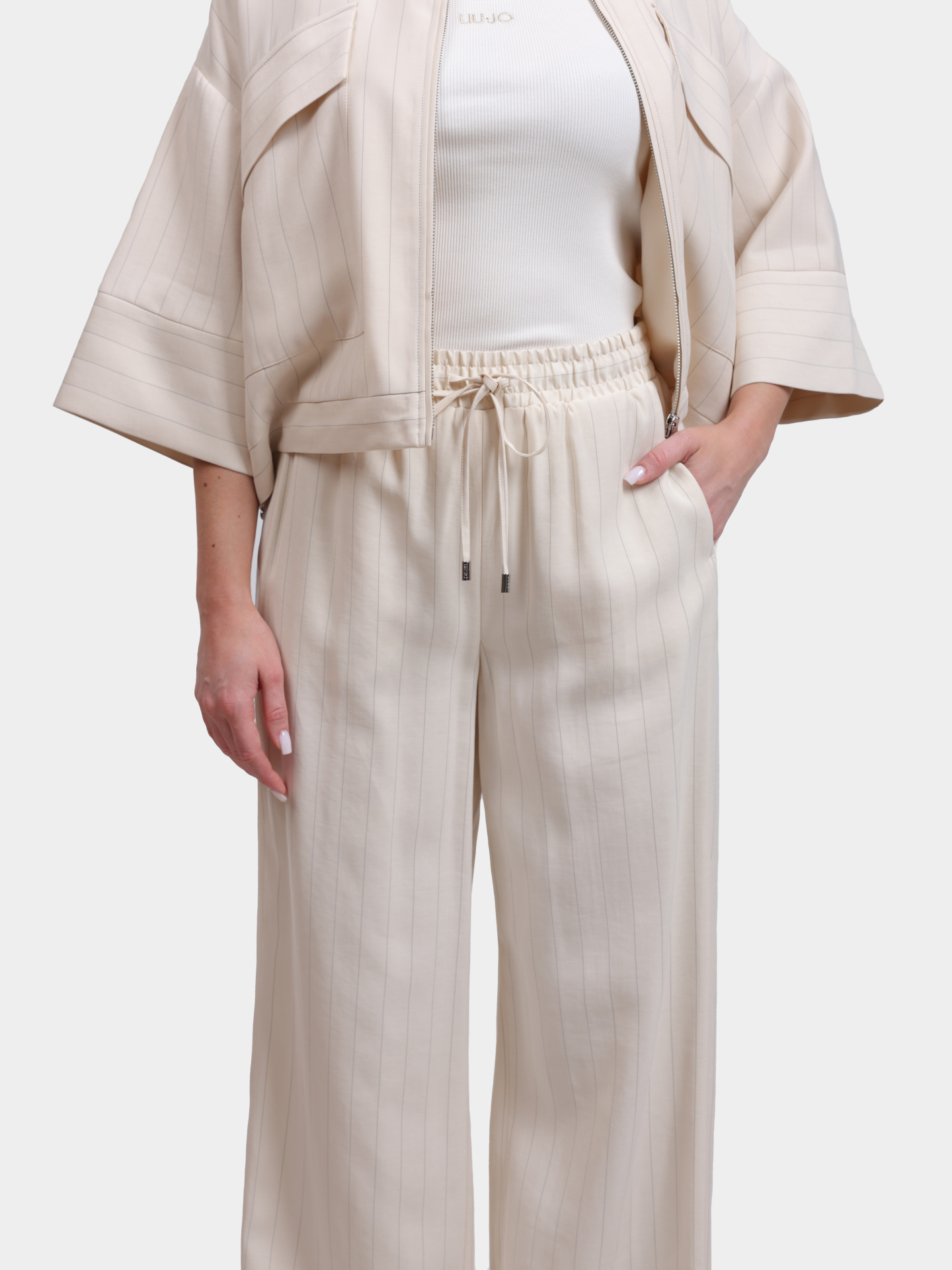 Брюки Liu-Jo CA6113 T557A P9579 бежевые женские в полоску — купить в интернет-магазине Verdistore
