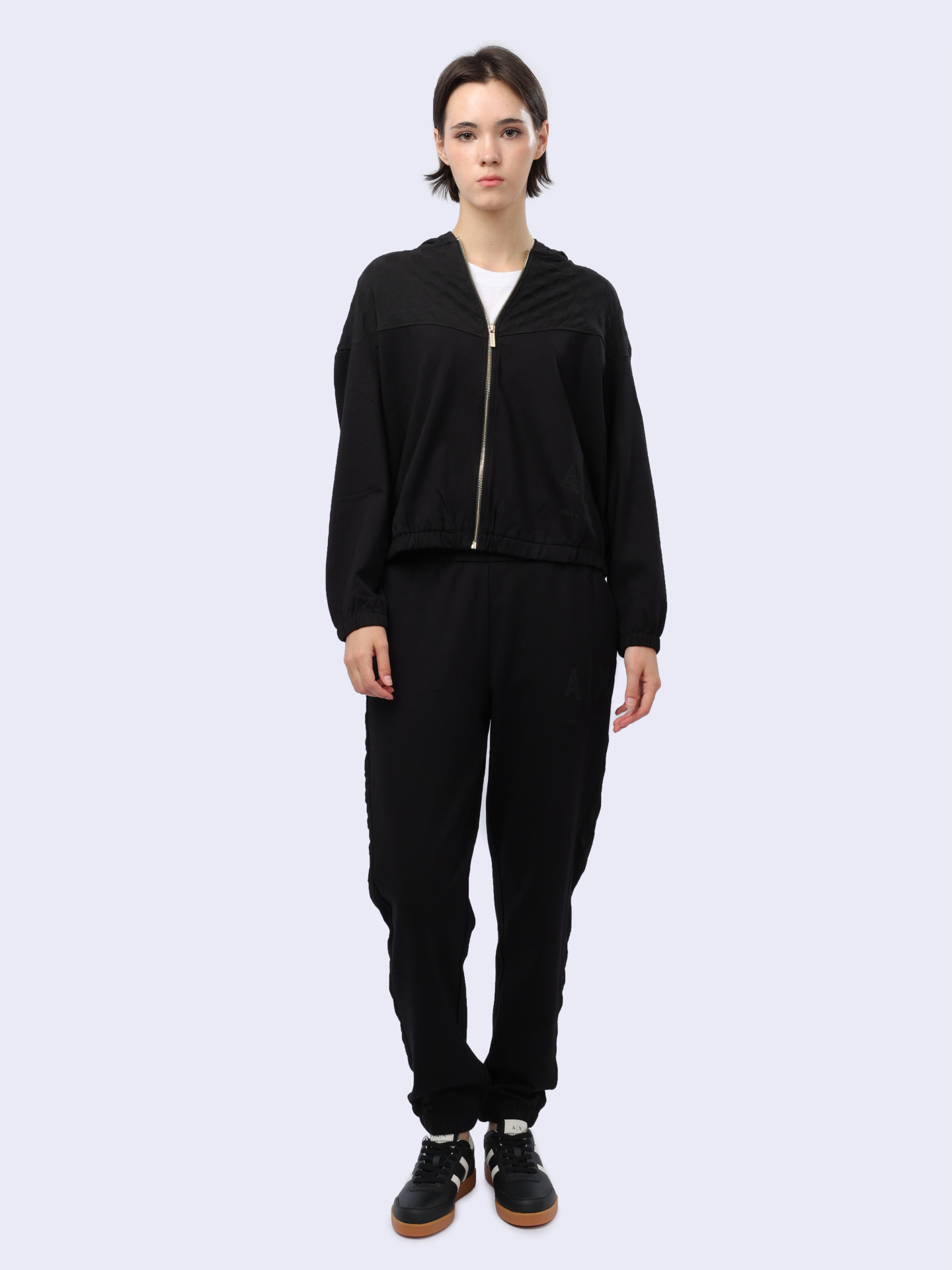 Мастерка Armani Exchange 3DYM88 YJESZ 1200 черная женская с капюшоном — купить в интернет-магазине Verdistore