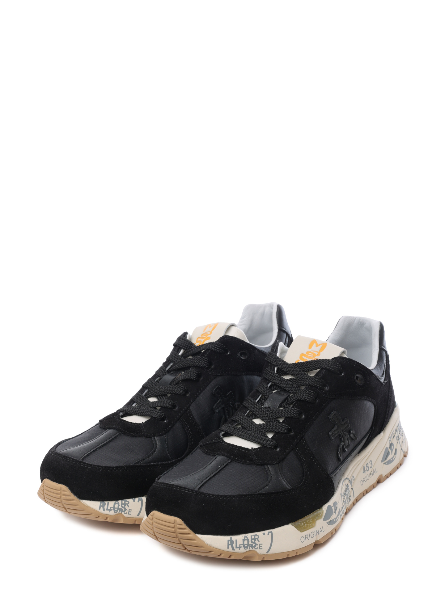 Кроссовки комбинированные черные на белой подошве и приподнятым носком — купить в интернет-магазине Verdistore