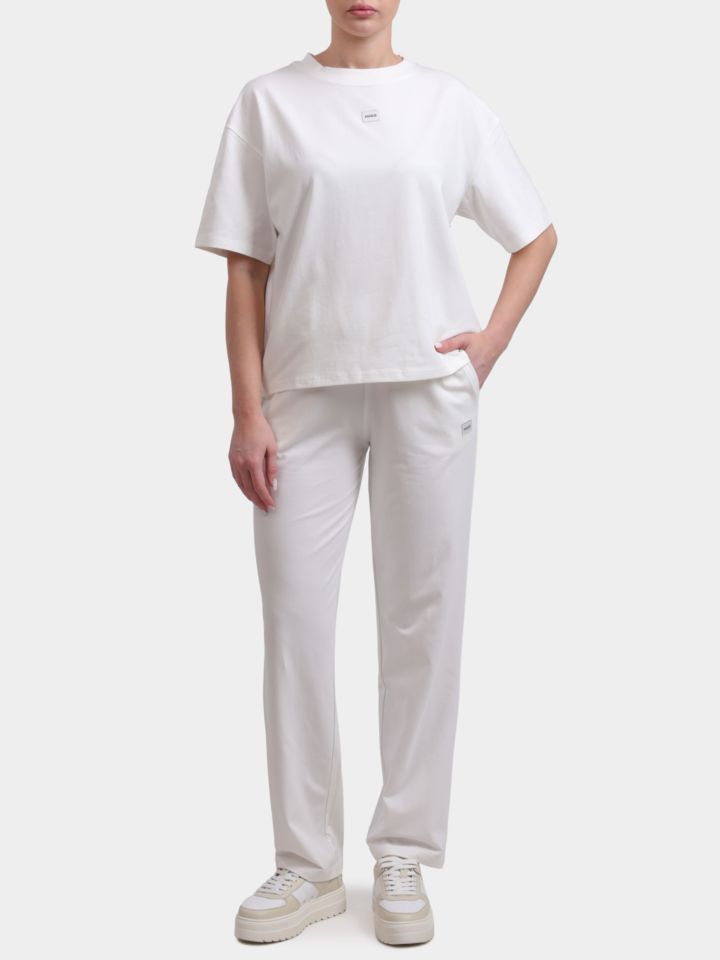 Брюки спортивные Hugo 50556808 101 белые женские — купить в интернет-магазине Verdistore