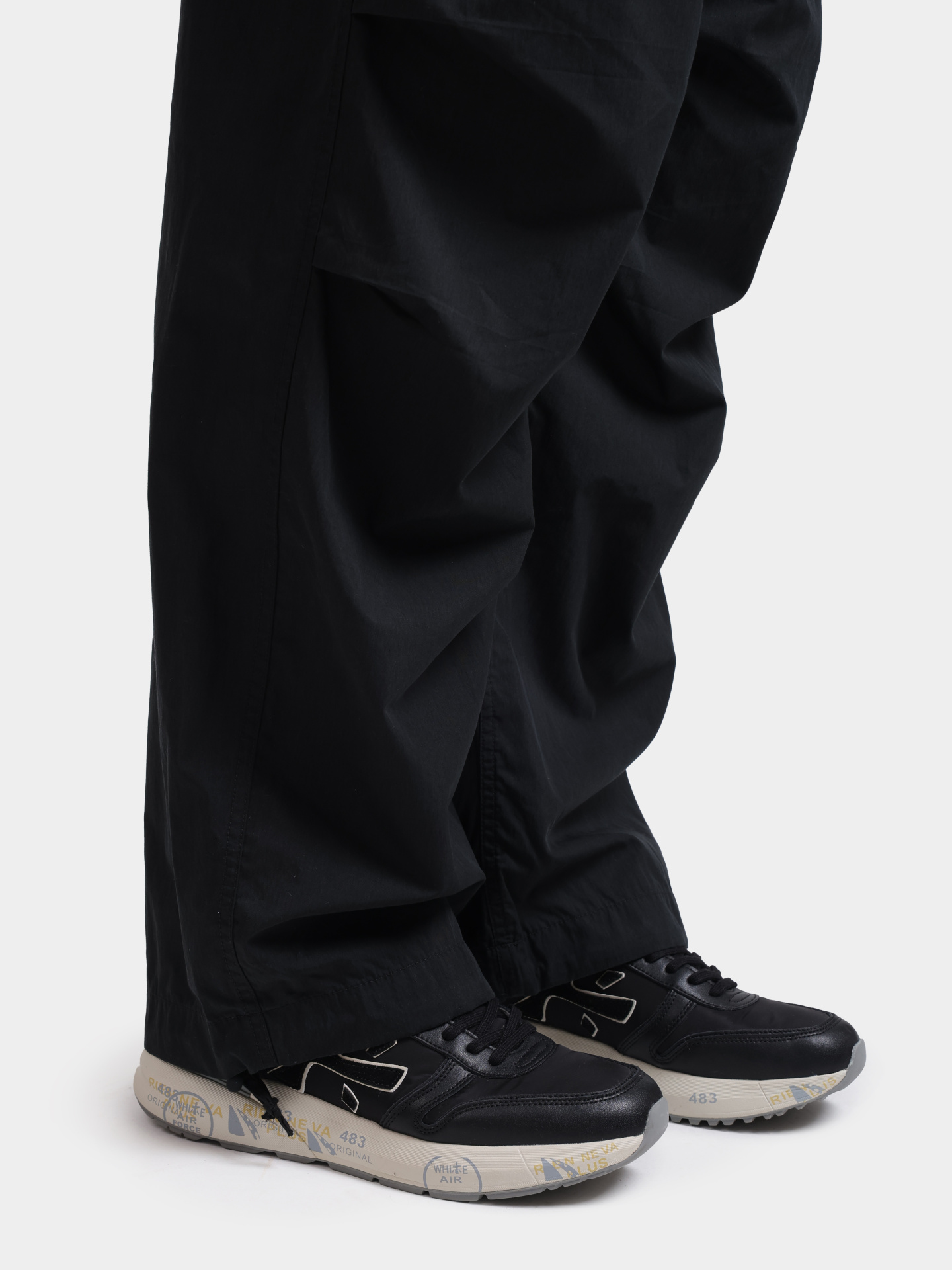 Брюки Calvin Klein Jeans LV04RC606G UB1 черные мужские — купить в интернет-магазине Verdistore